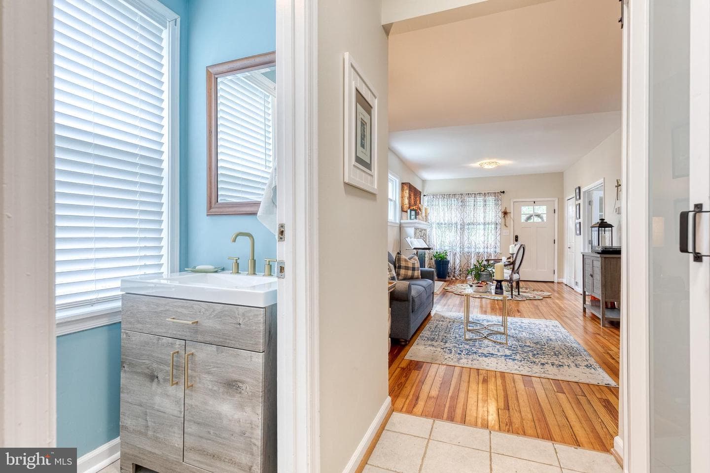 222 Warren Road photo 14