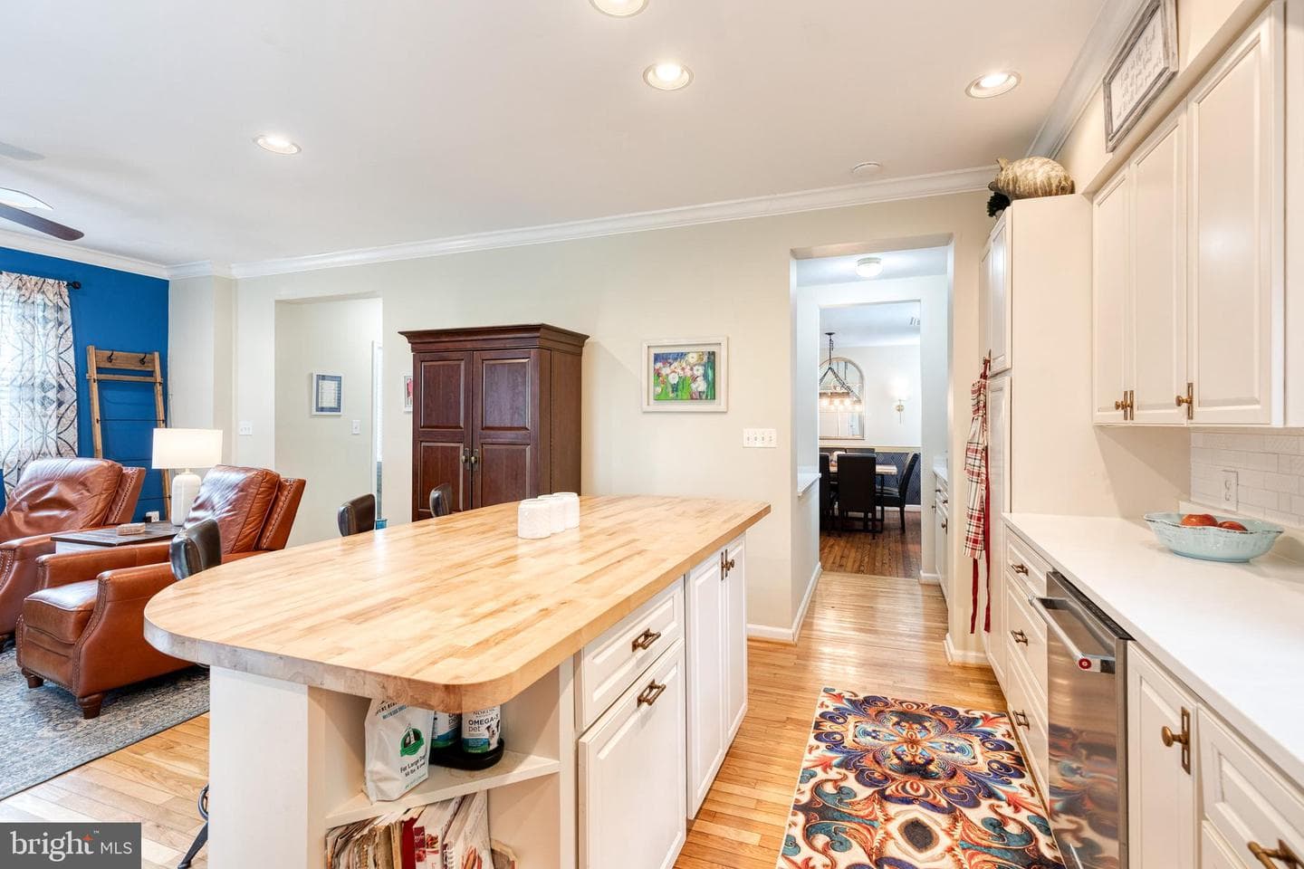 222 Warren Road photo 21