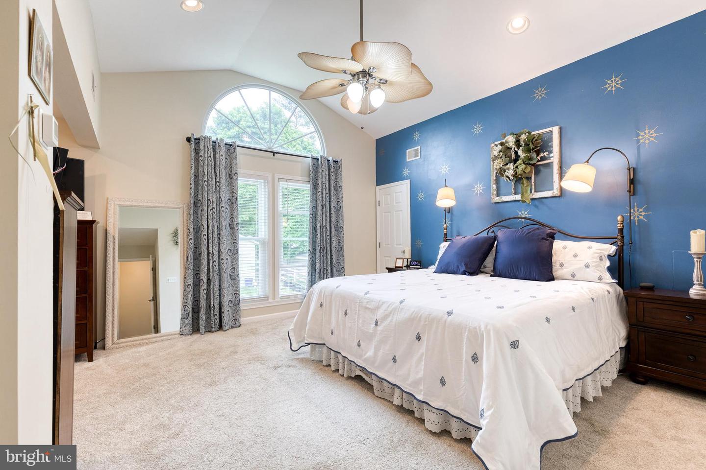 222 Warren Road photo 29