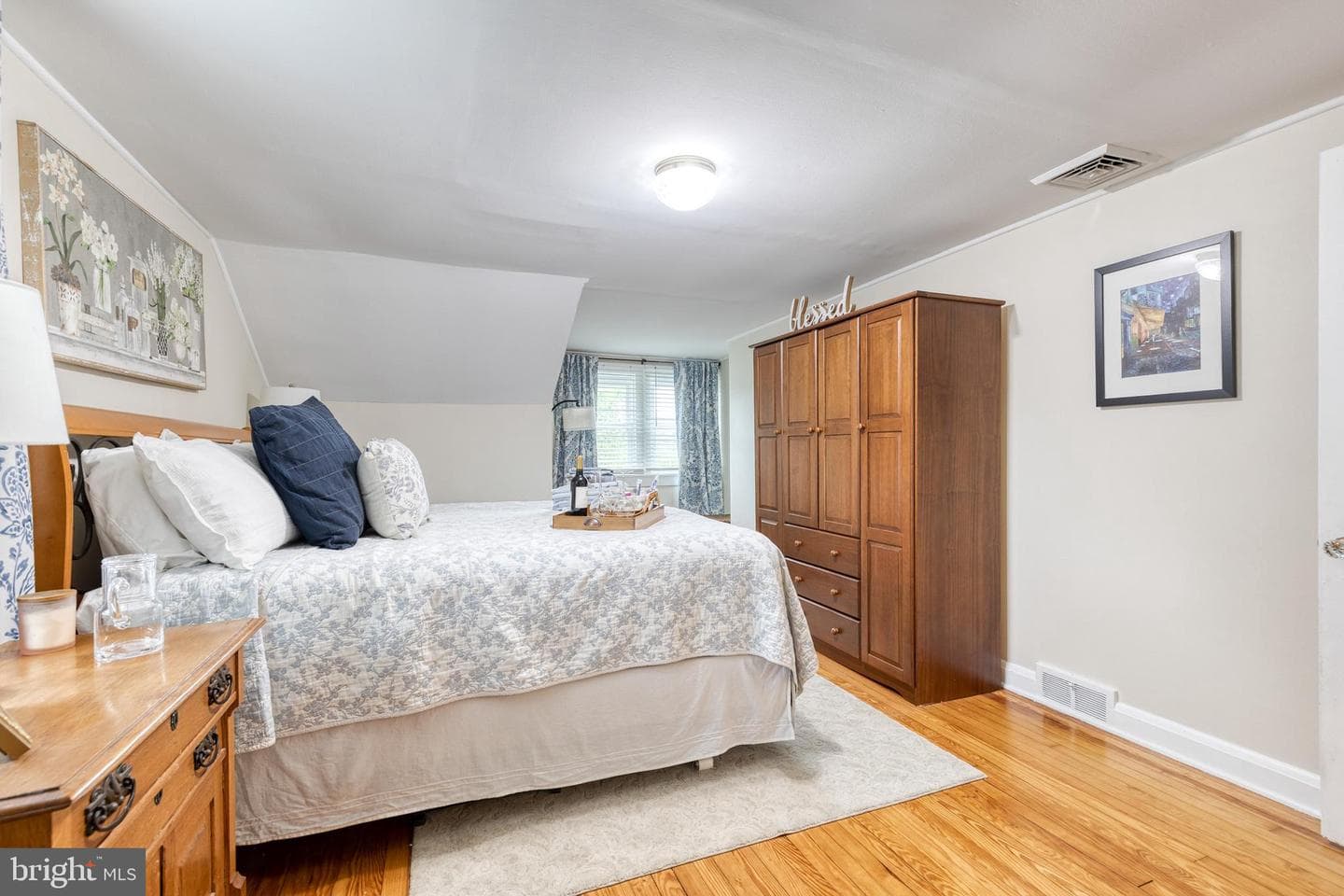 222 Warren Road photo 33
