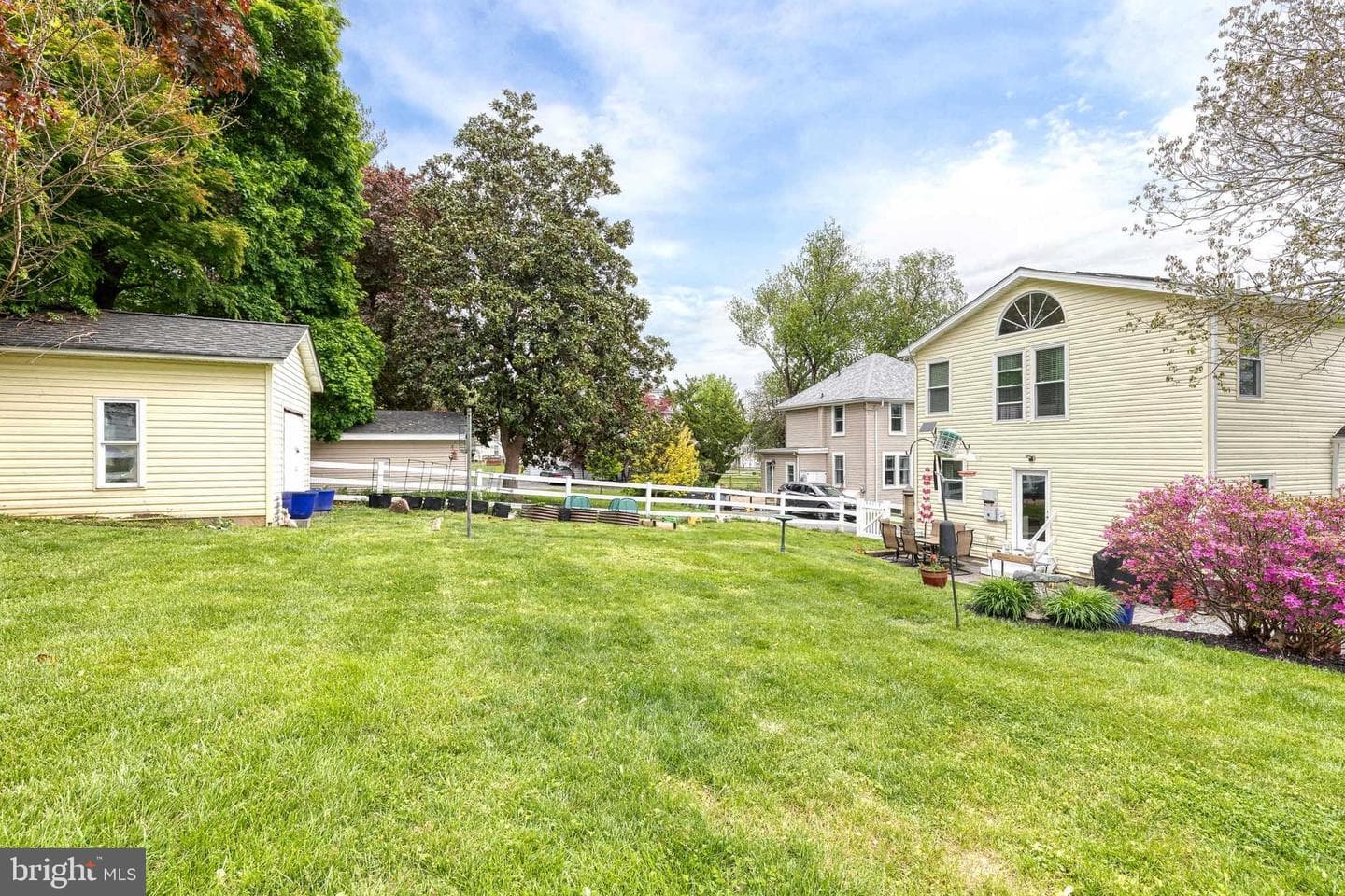 222 Warren Road photo 48