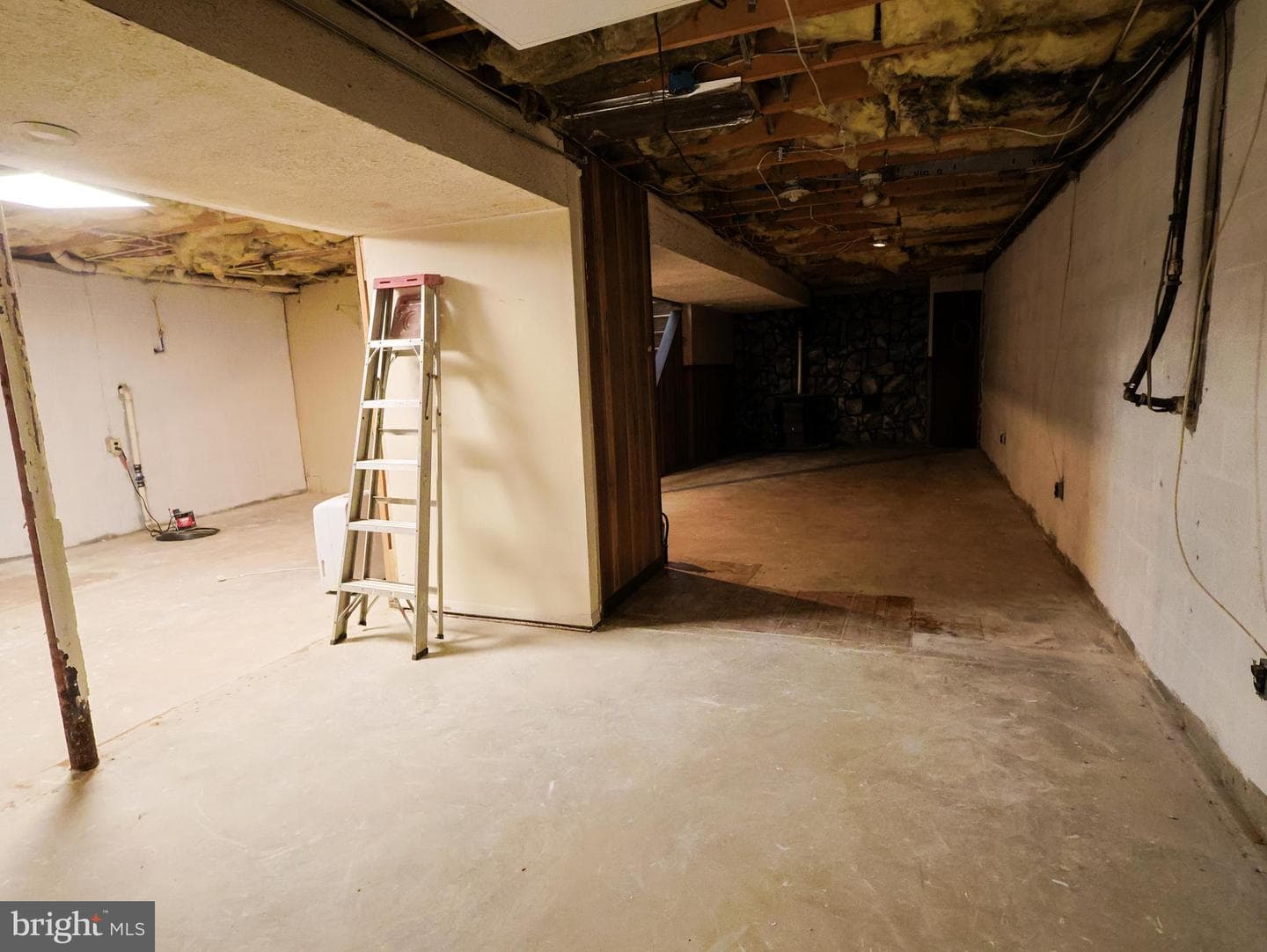 14704 Old Hanover Road photo 30