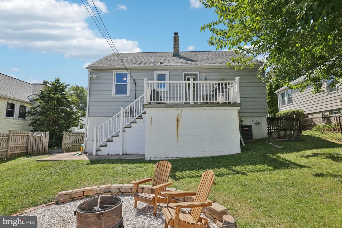4214 Thorncliff Road photo 33
