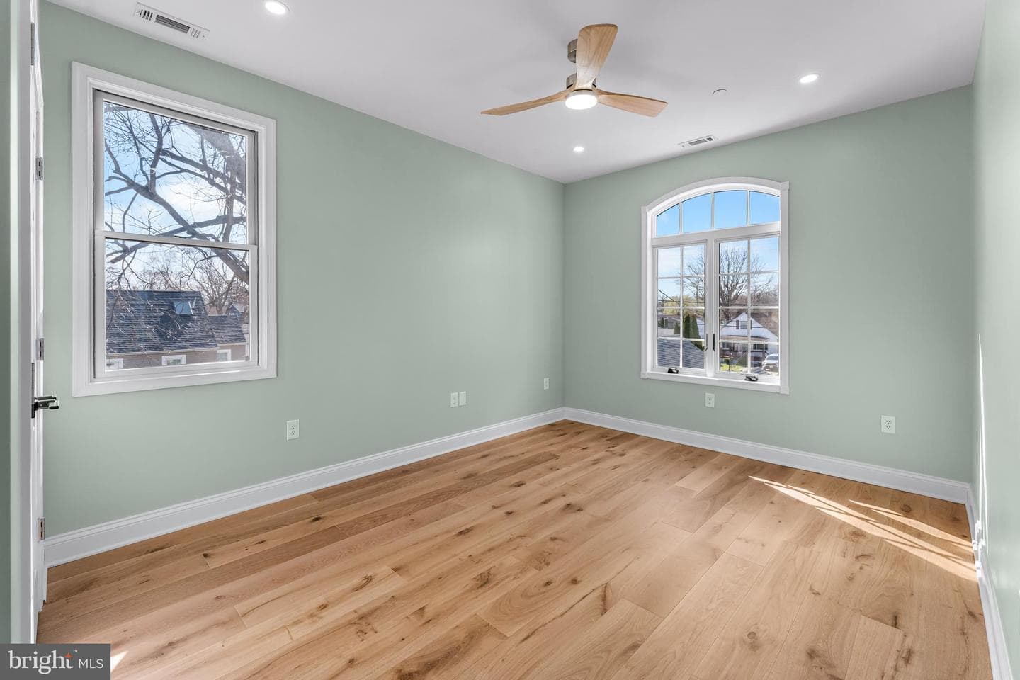 7214 Greenbank Road photo 34