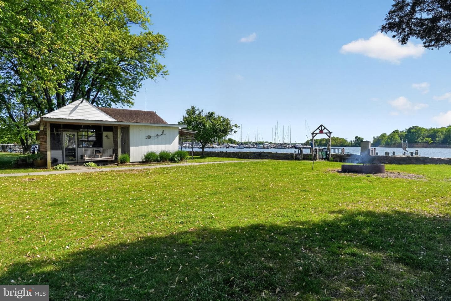 3500 Glenwood Road photo 19