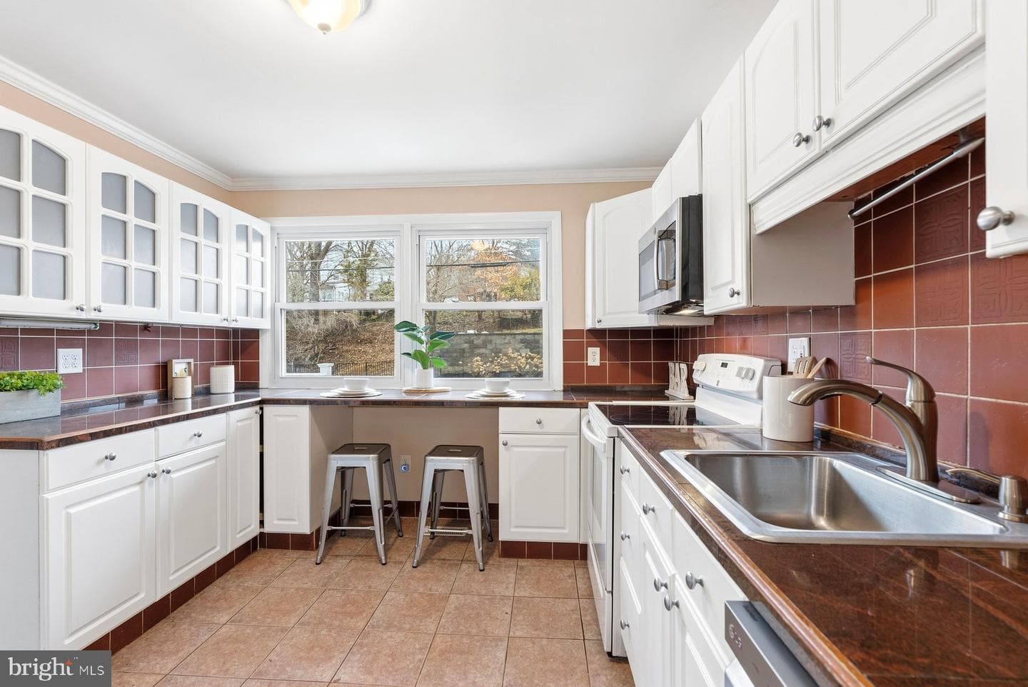 910 Crestwick Road photo 10