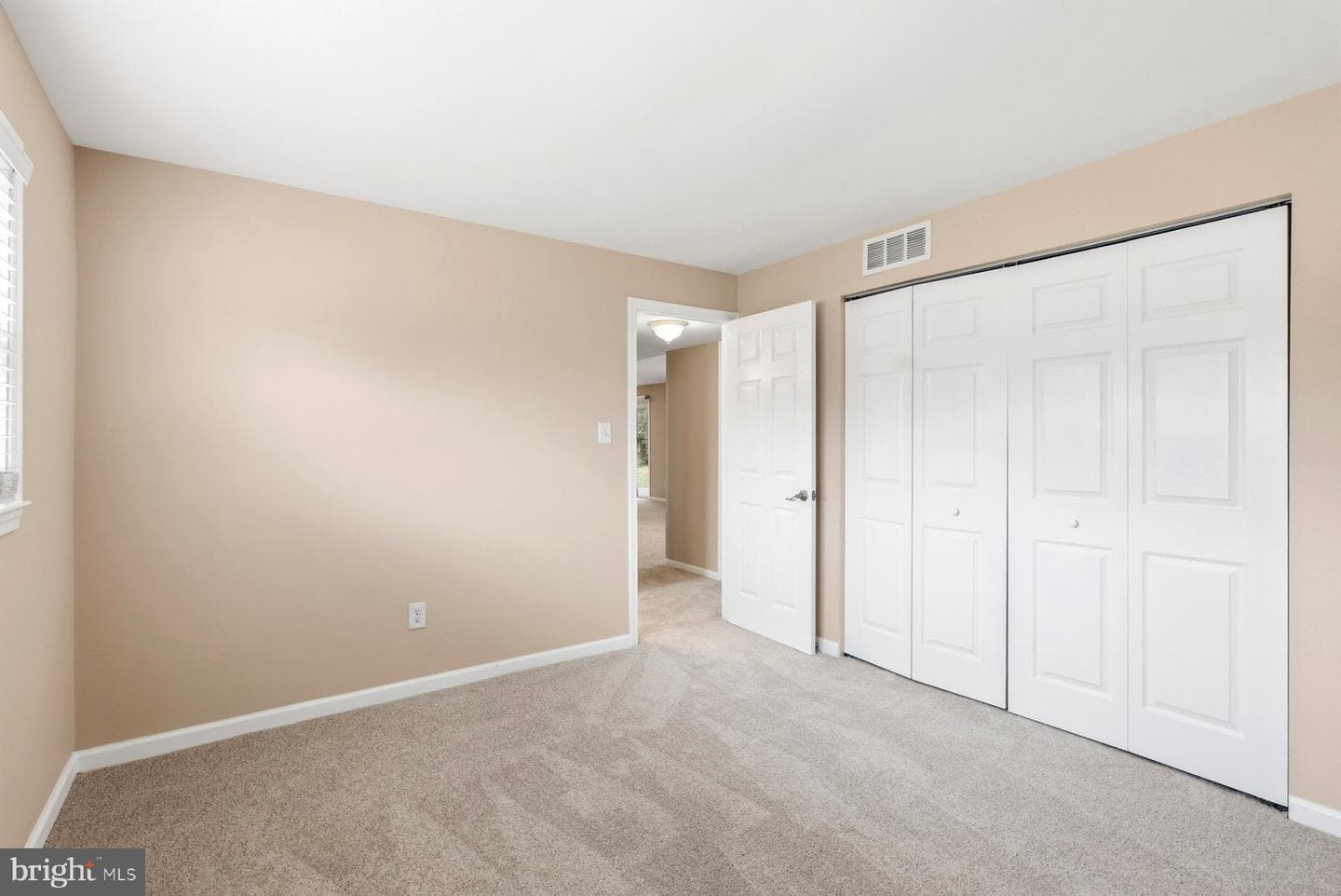 910 Crestwick Road photo 26