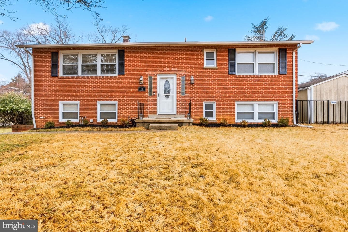910 Crestwick Road photo 32