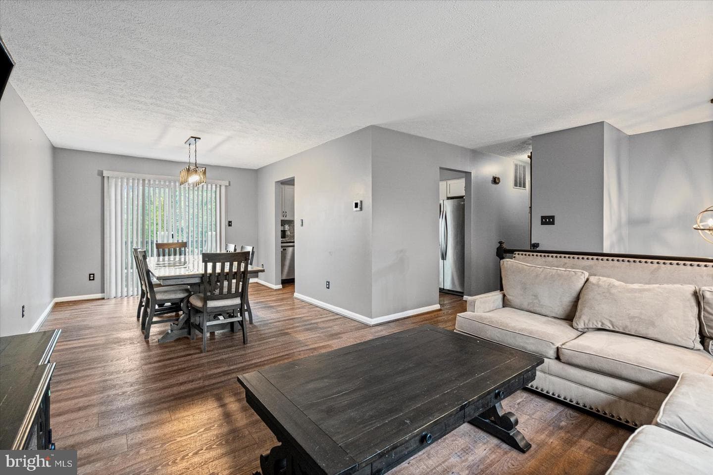 9453 Seven Courts Drive photo 6