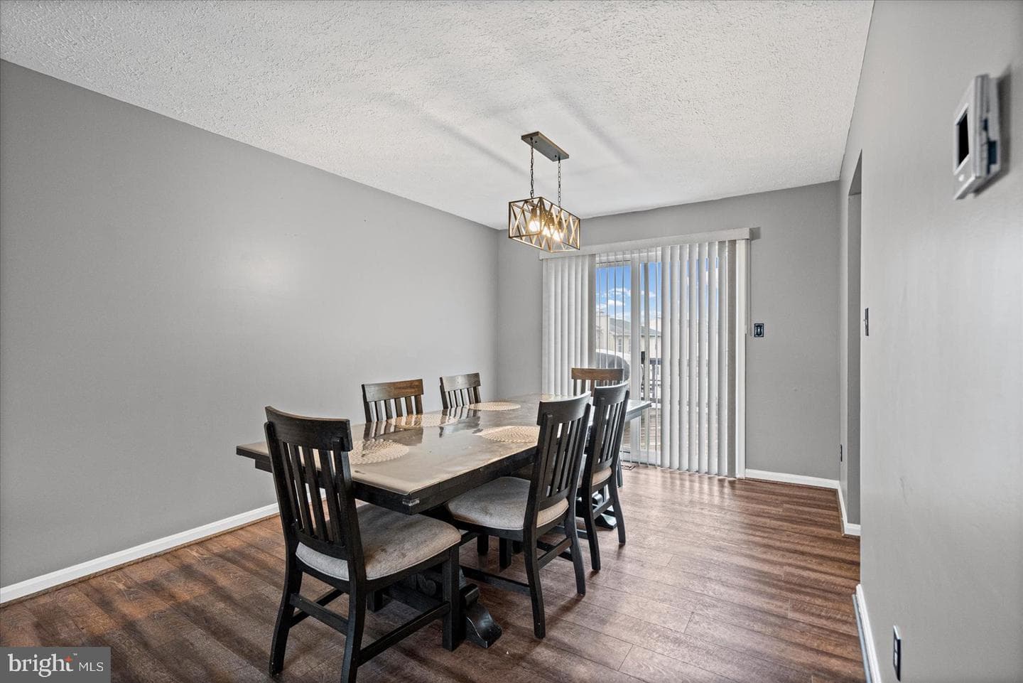 9453 Seven Courts Drive photo 8