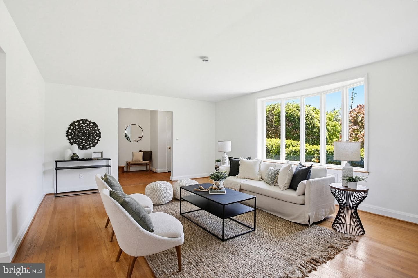 13201 Manor Road photo 3