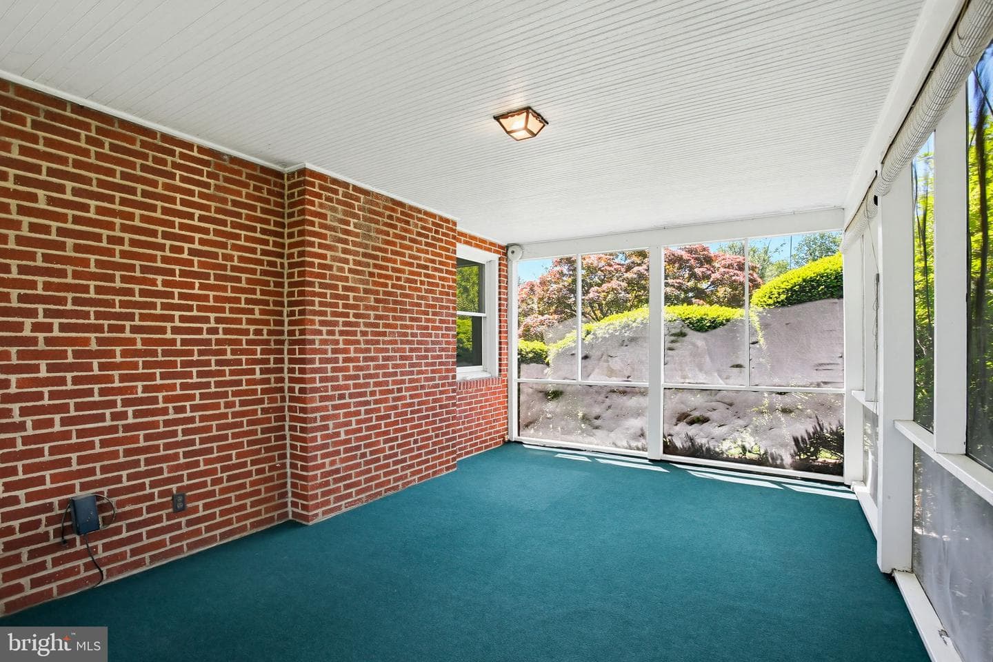 13201 Manor Road photo 7
