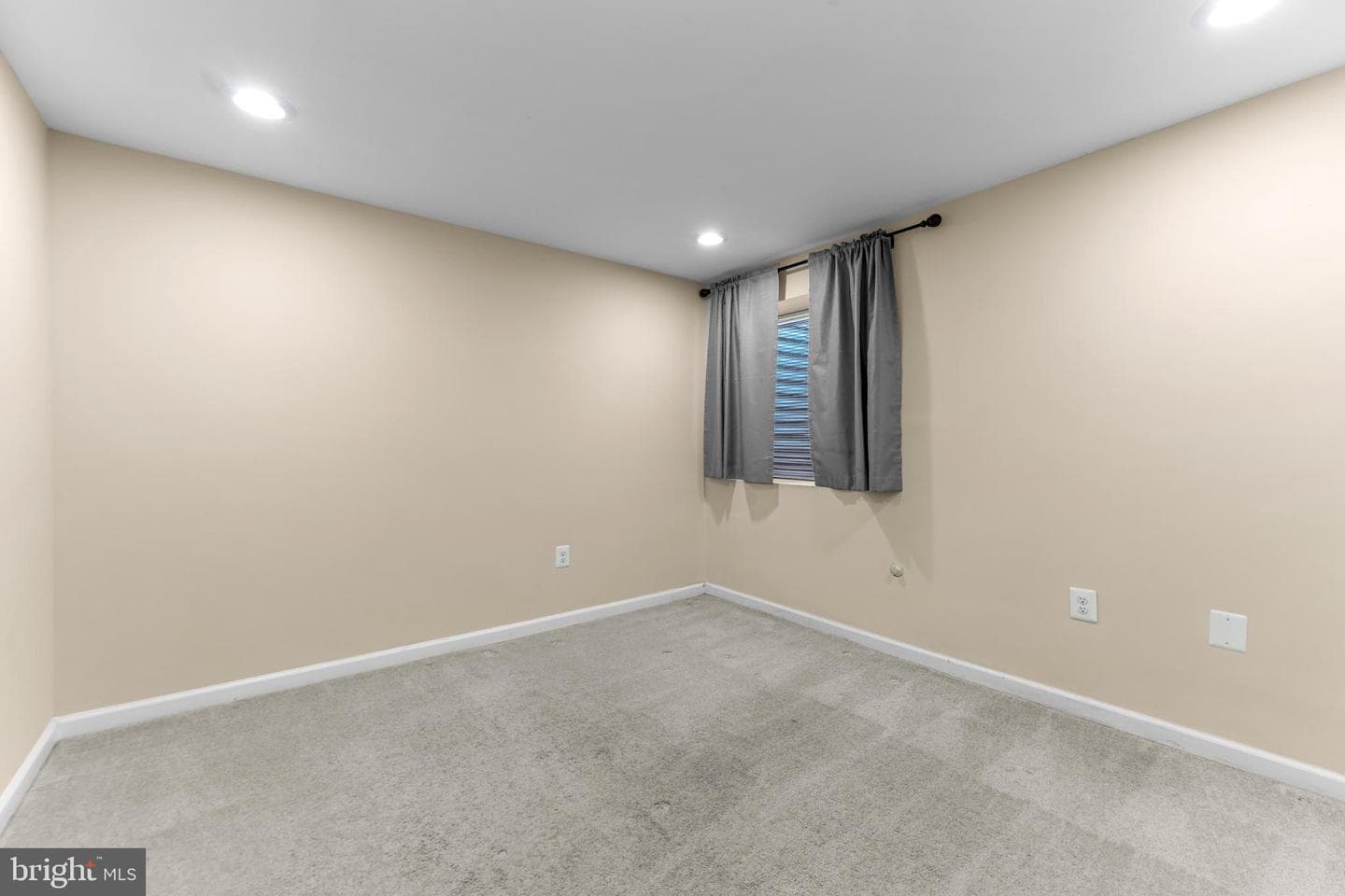 2300 Ravenview Road photo 48