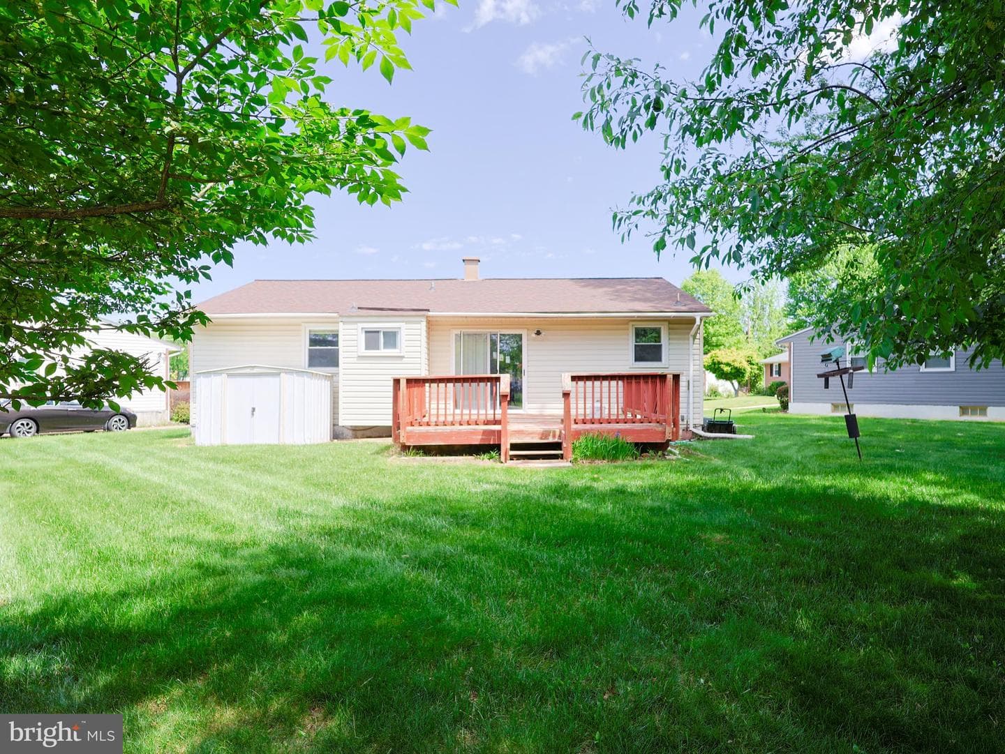 7 Francine Court photo 31