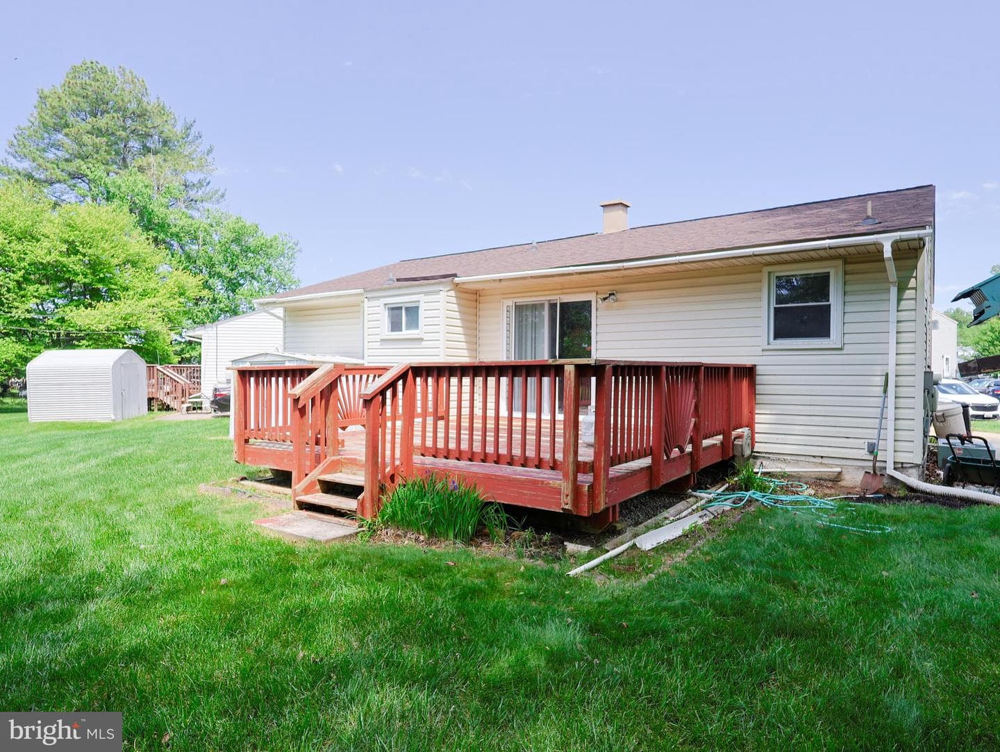 7 Francine Court photo 32
