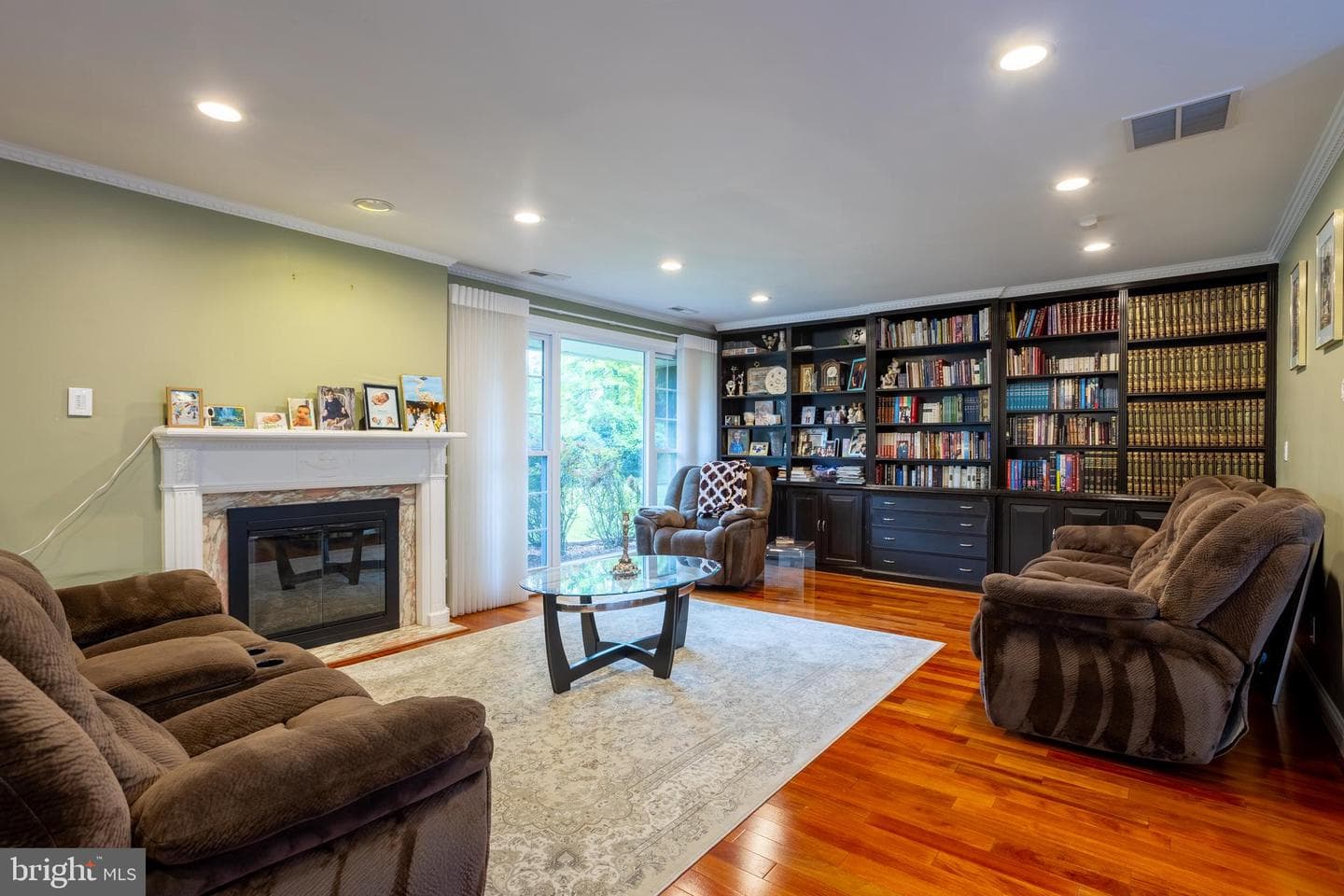 7908 Ivy Lane photo 9