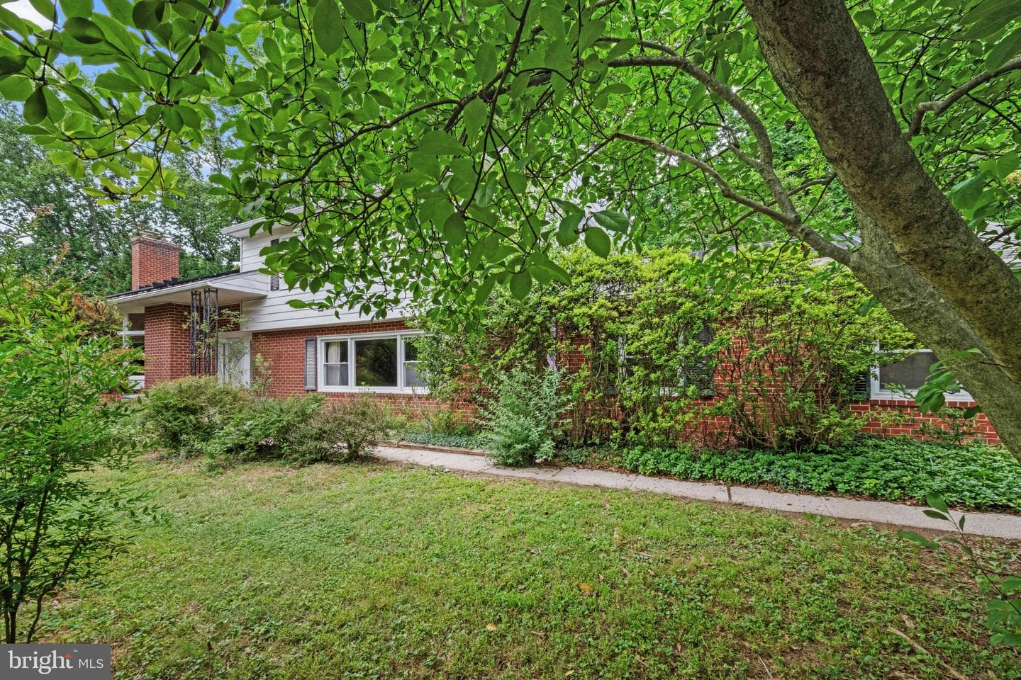 804 Huntsman Road photo 2