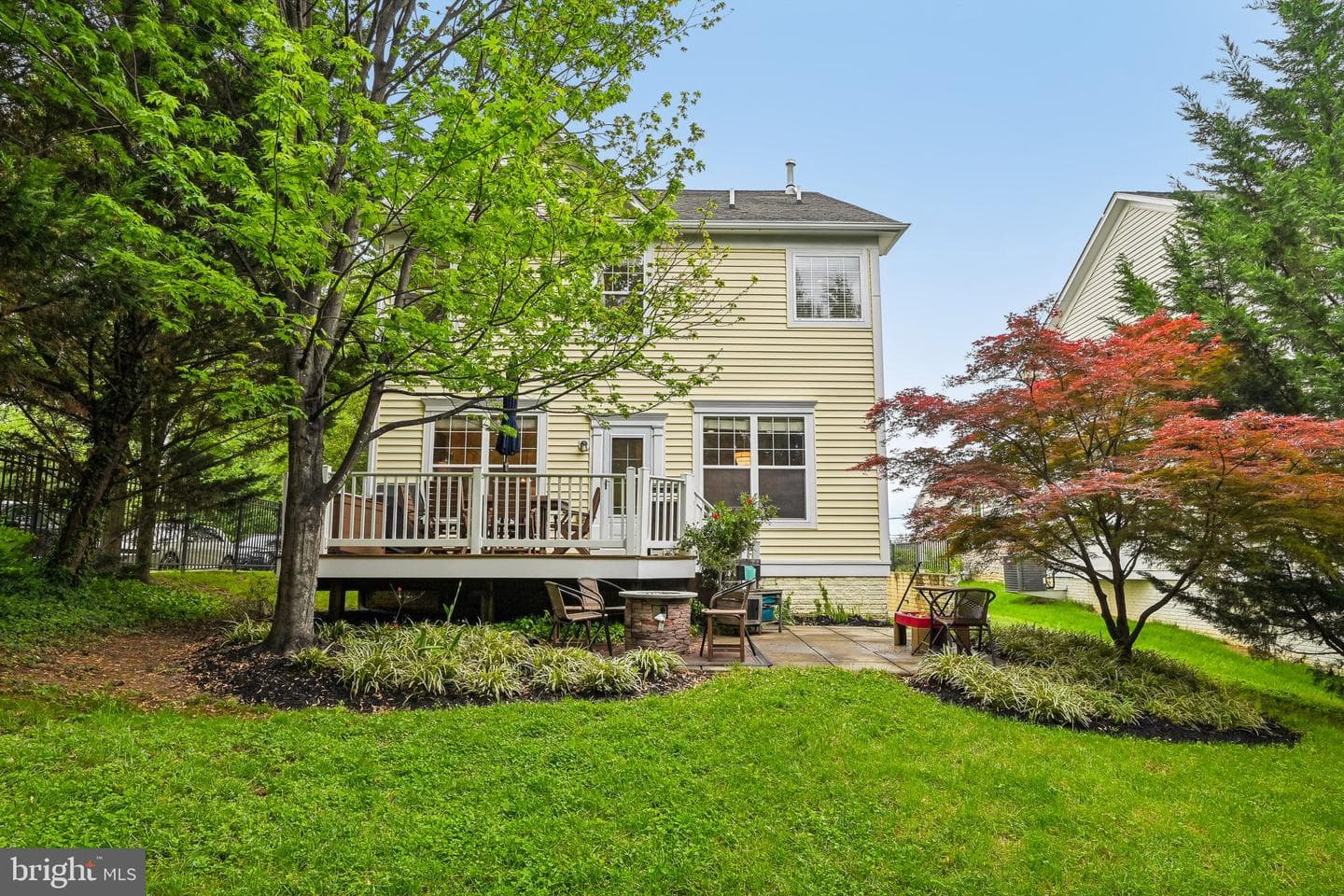 100 Newmarket Court photo 54