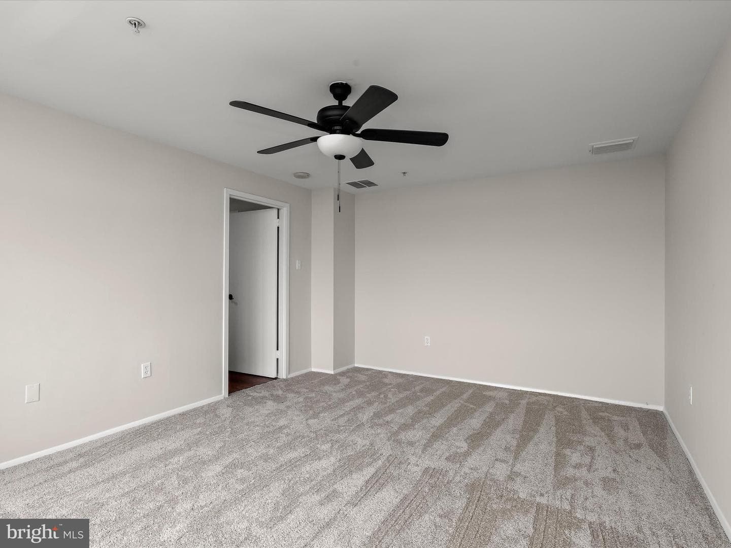 28 Allegheny Avenue #2700 photo 33