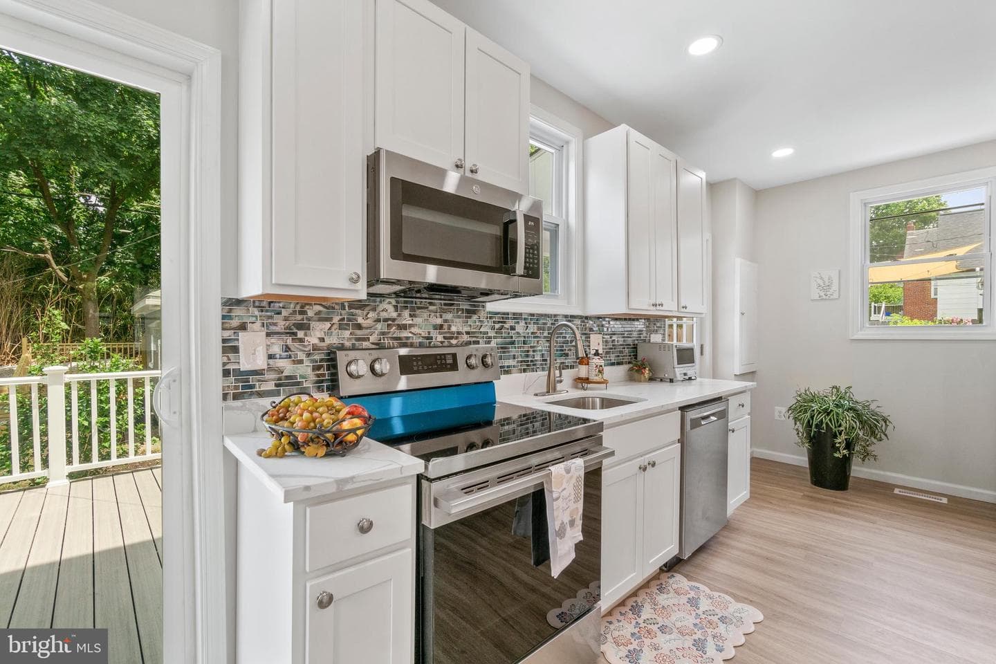 115 Symington Avenue photo 35