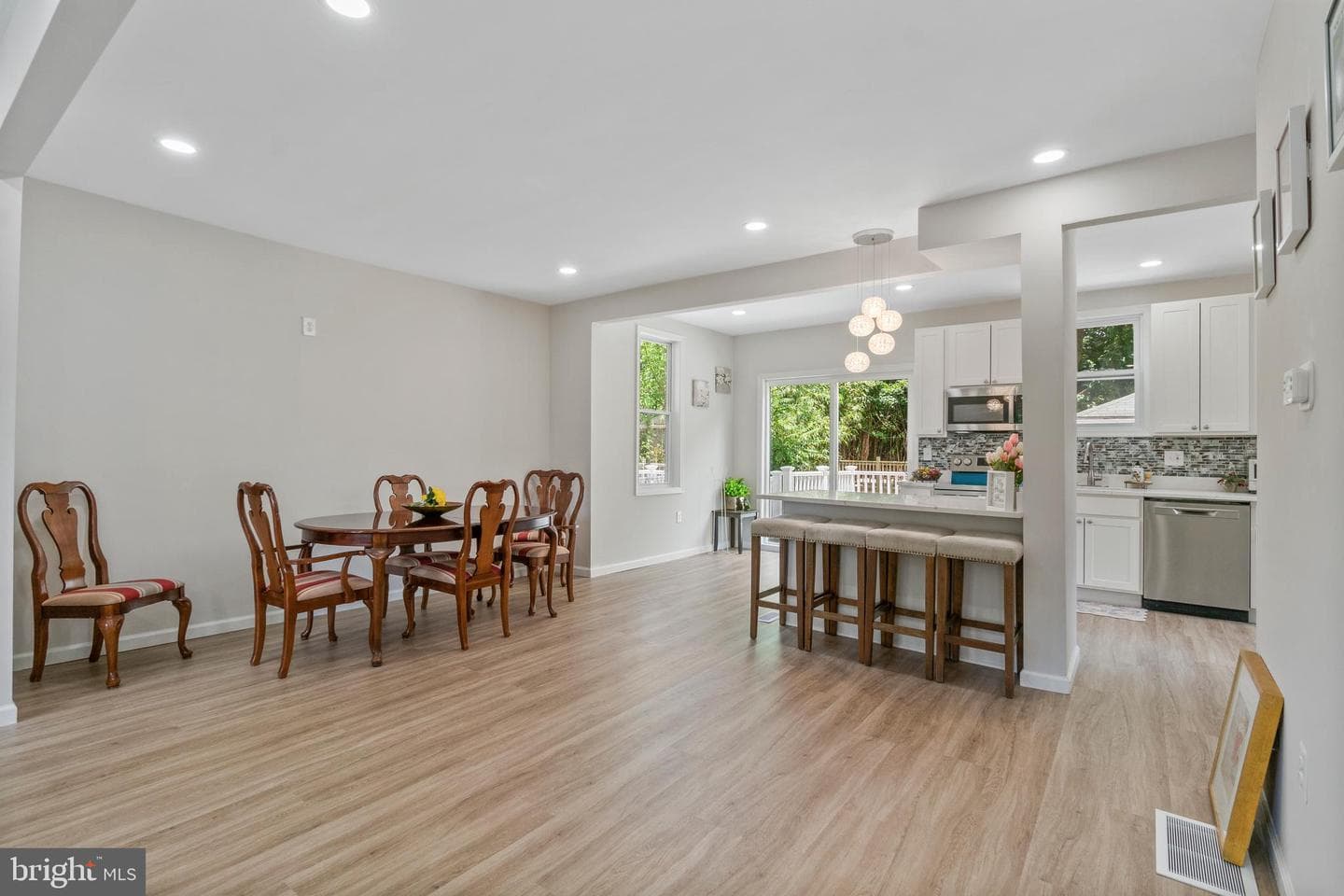 115 Symington Avenue photo 38
