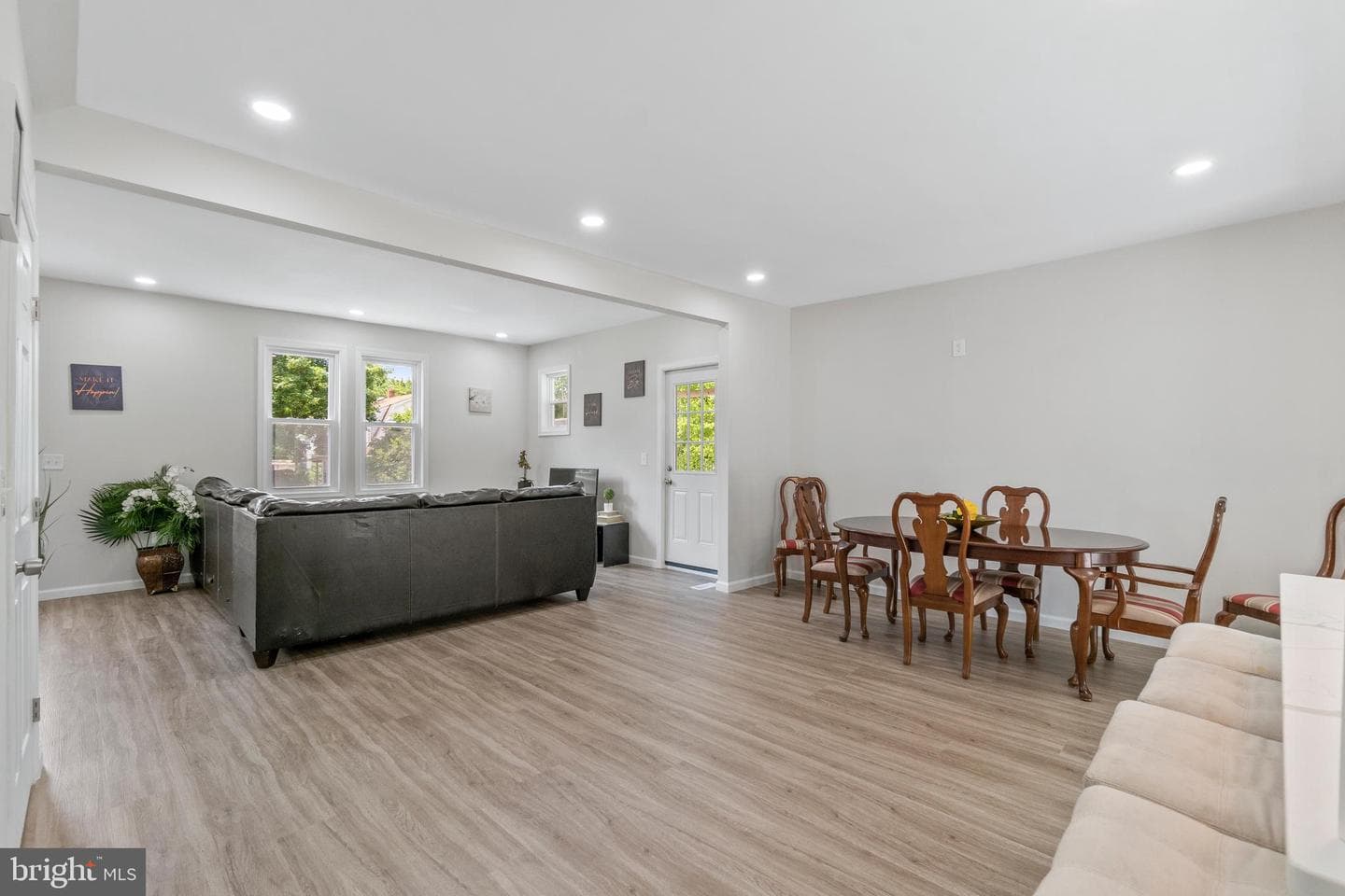 115 Symington Avenue photo 8