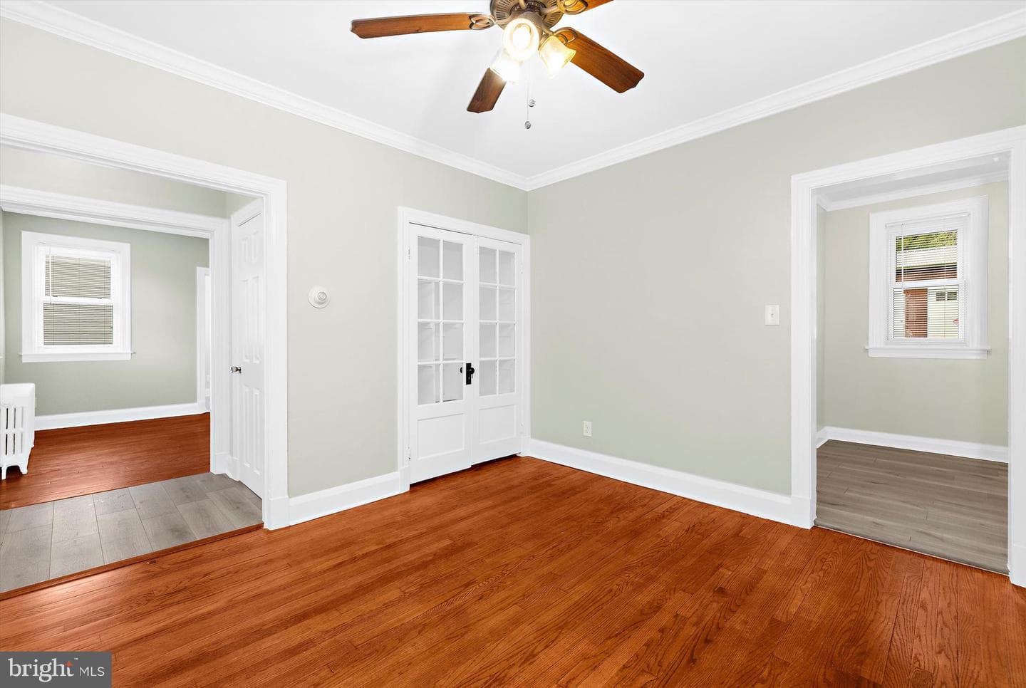 4948 Tulip Avenue photo 11