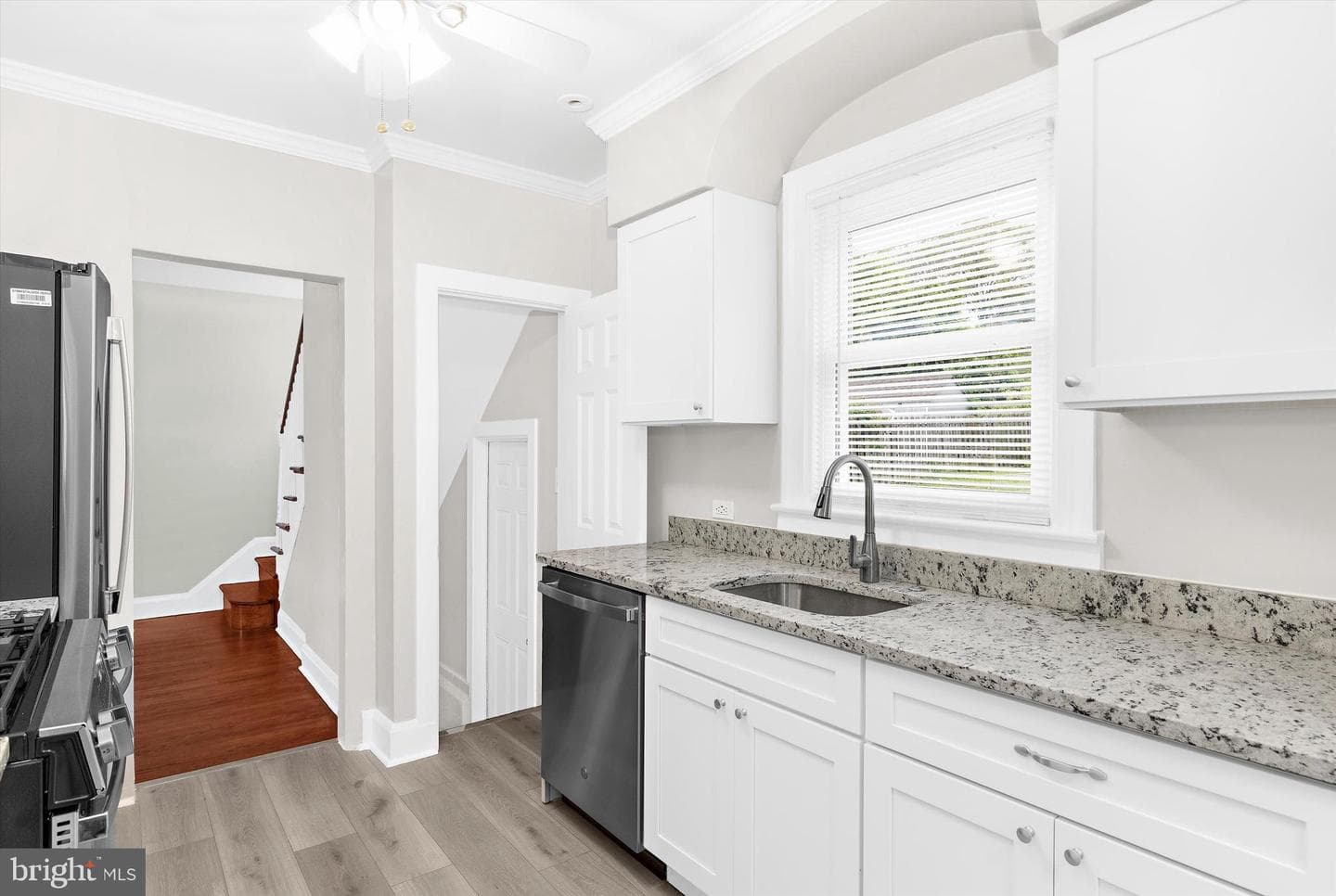 4948 Tulip Avenue photo 20