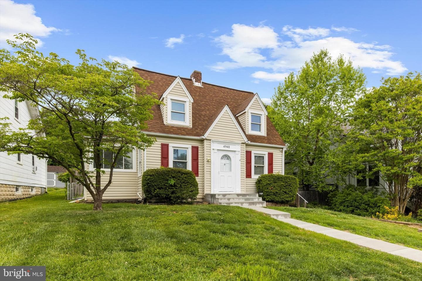 4948 Tulip Avenue photo 3