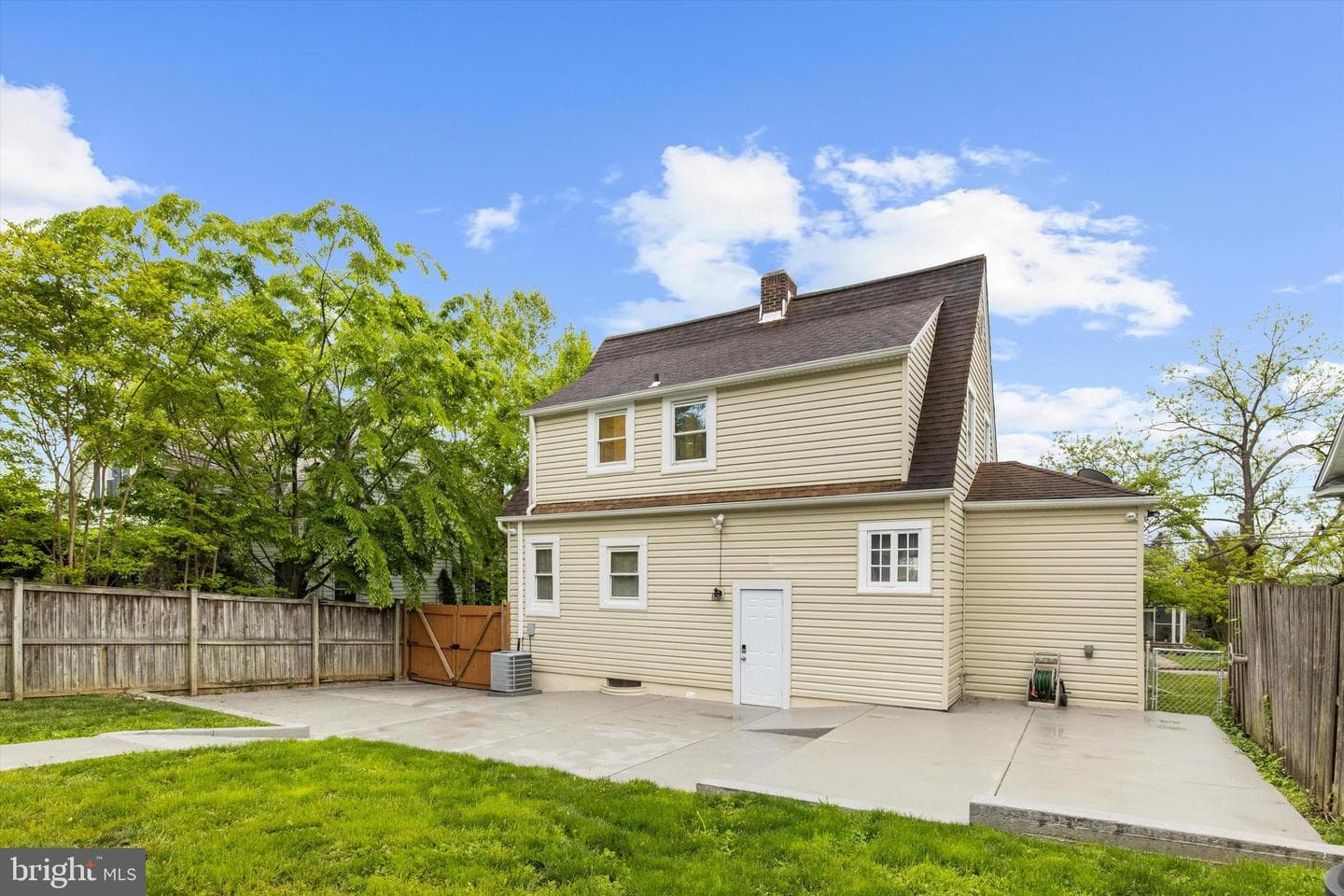 4948 Tulip Avenue photo 48