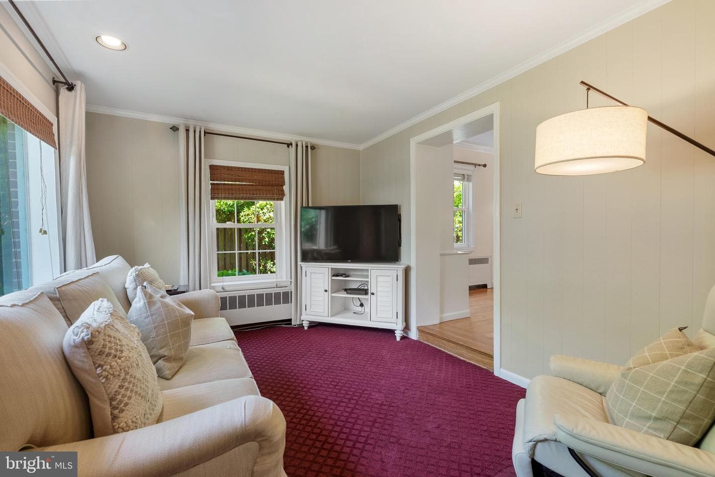 818 Kingston Road photo 8