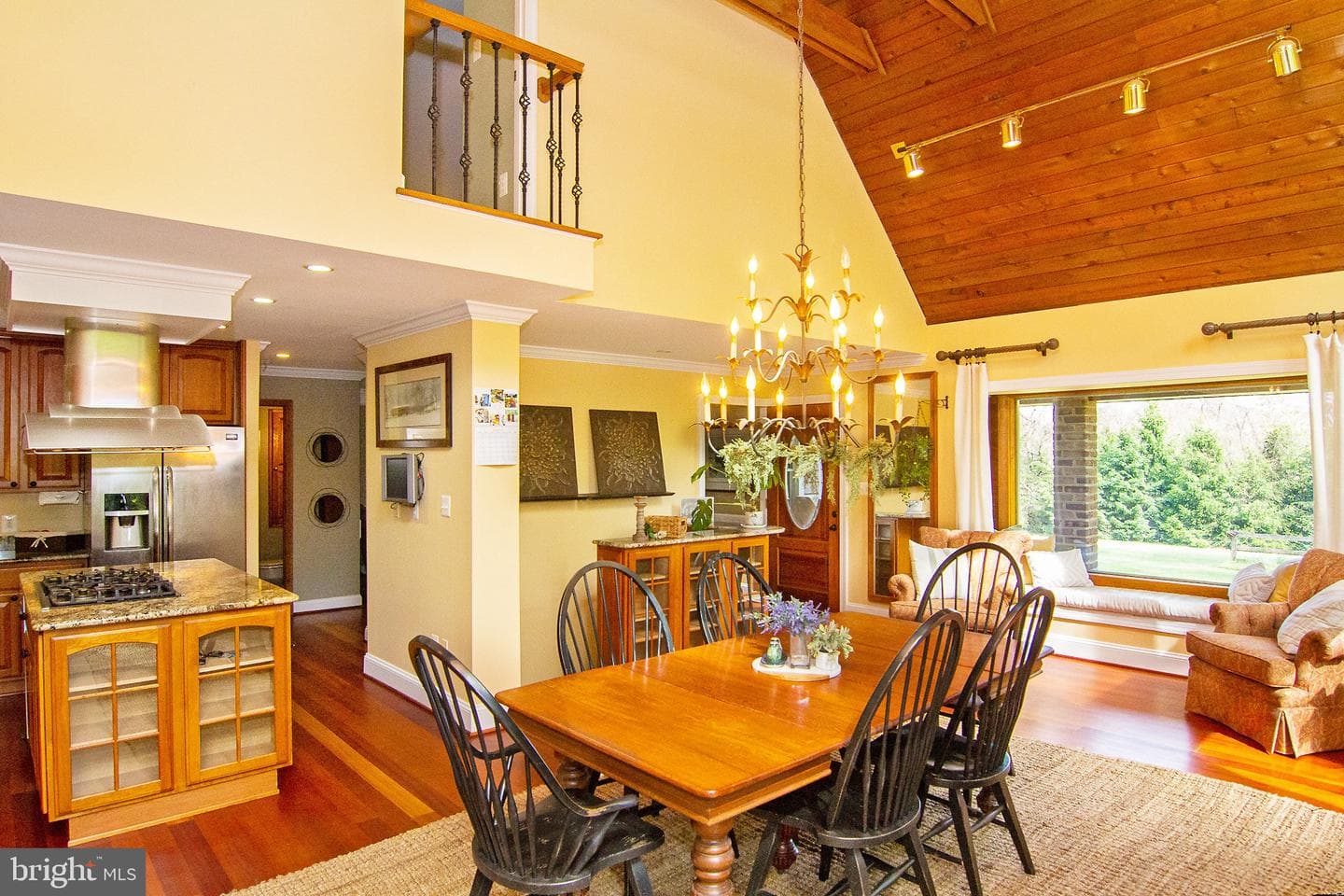 18603 Falls Road photo 27