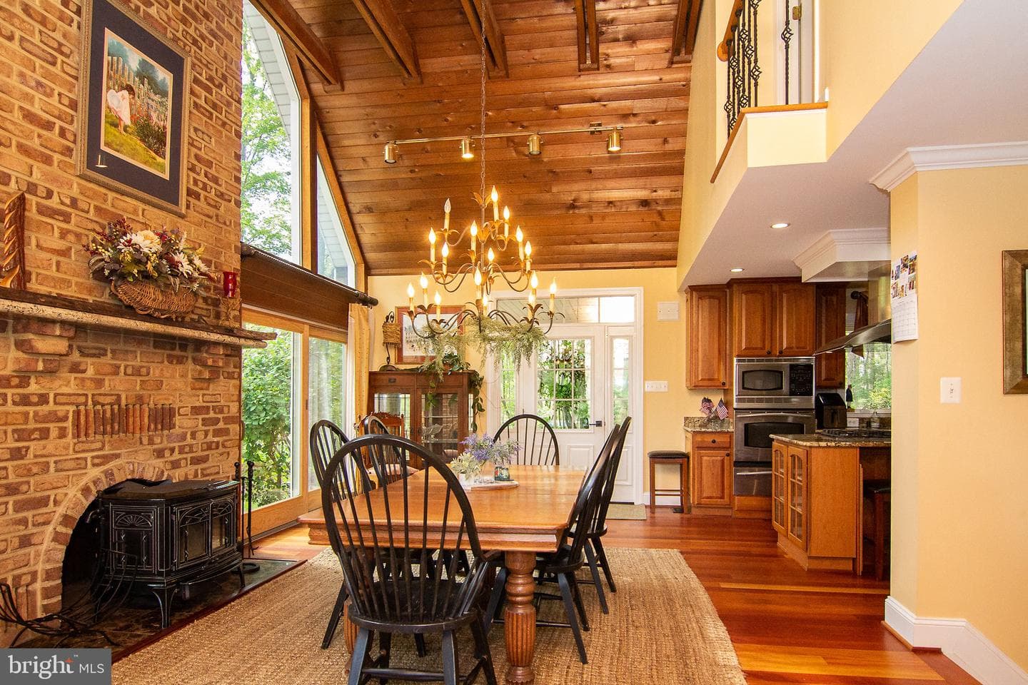 18603 Falls Road photo 29