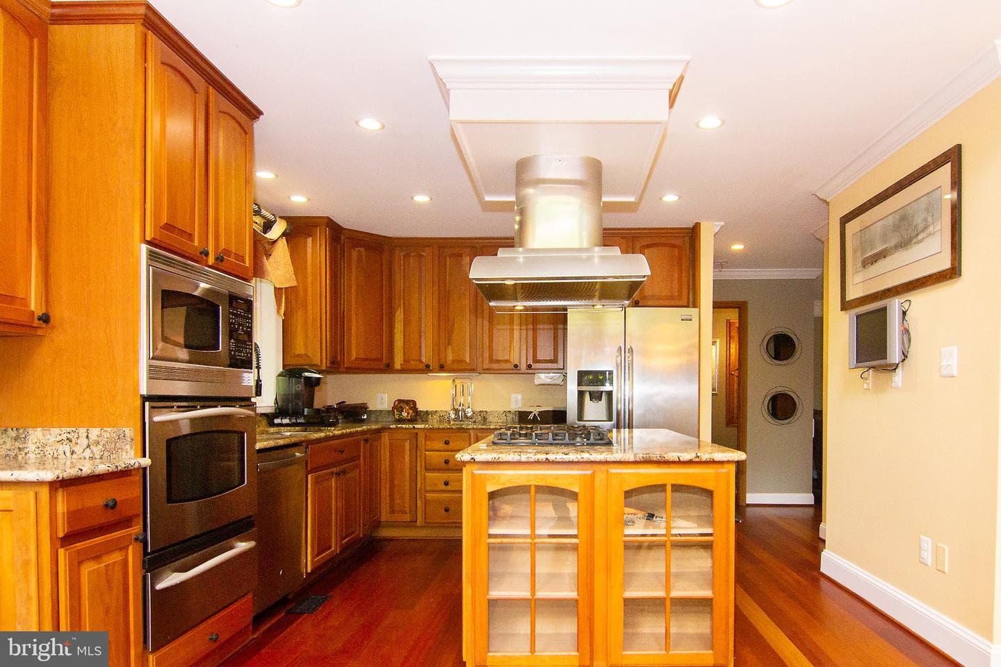 18603 Falls Road photo 34