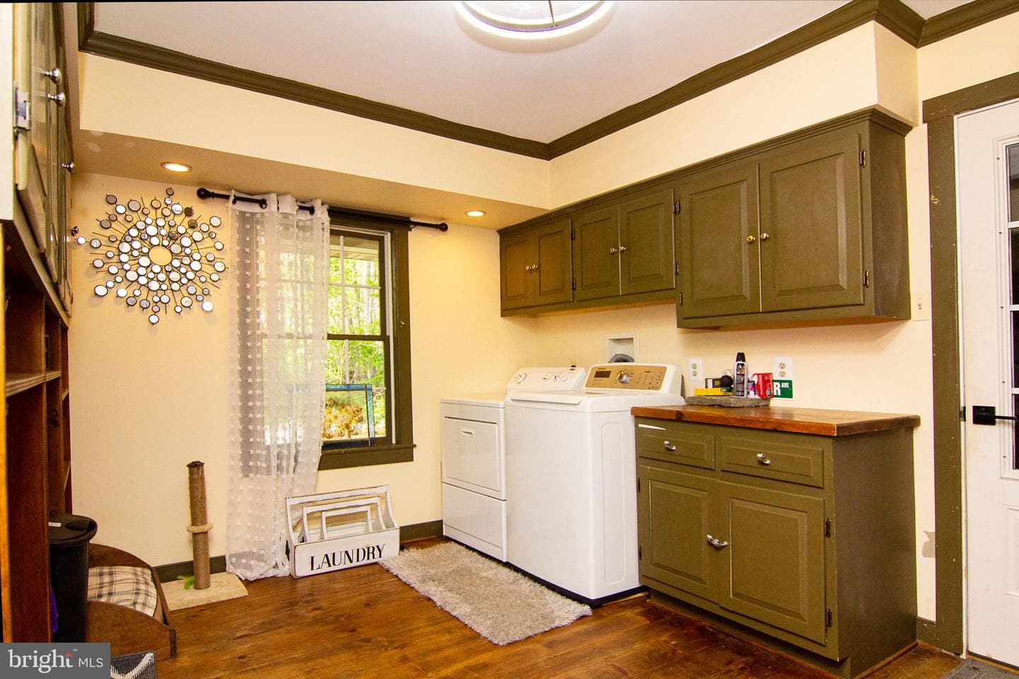 18603 Falls Road photo 41
