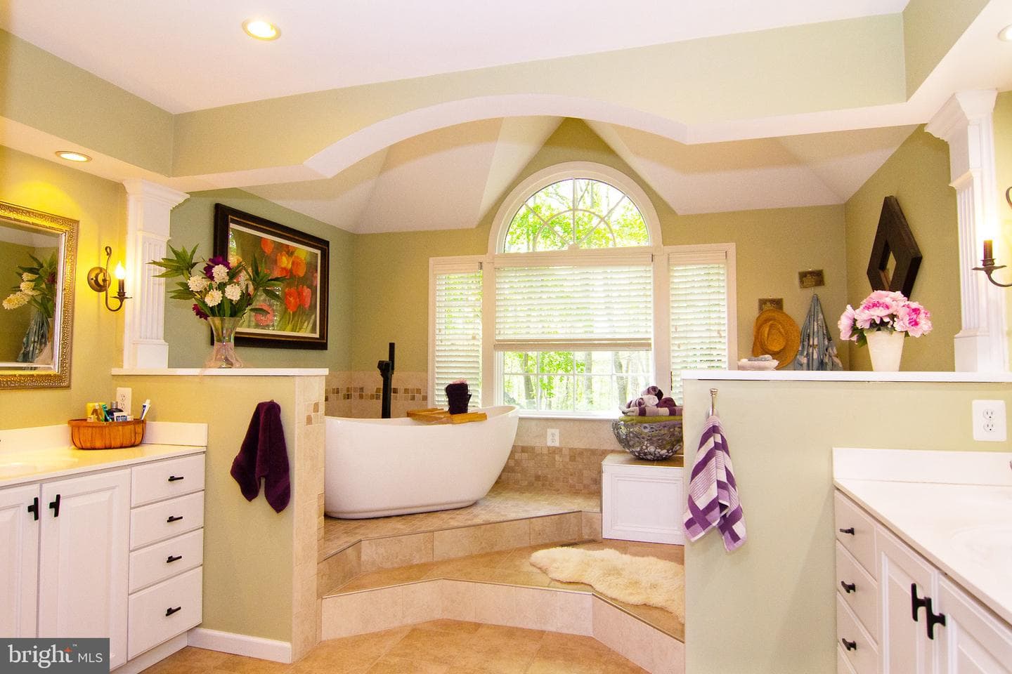 18603 Falls Road photo 48