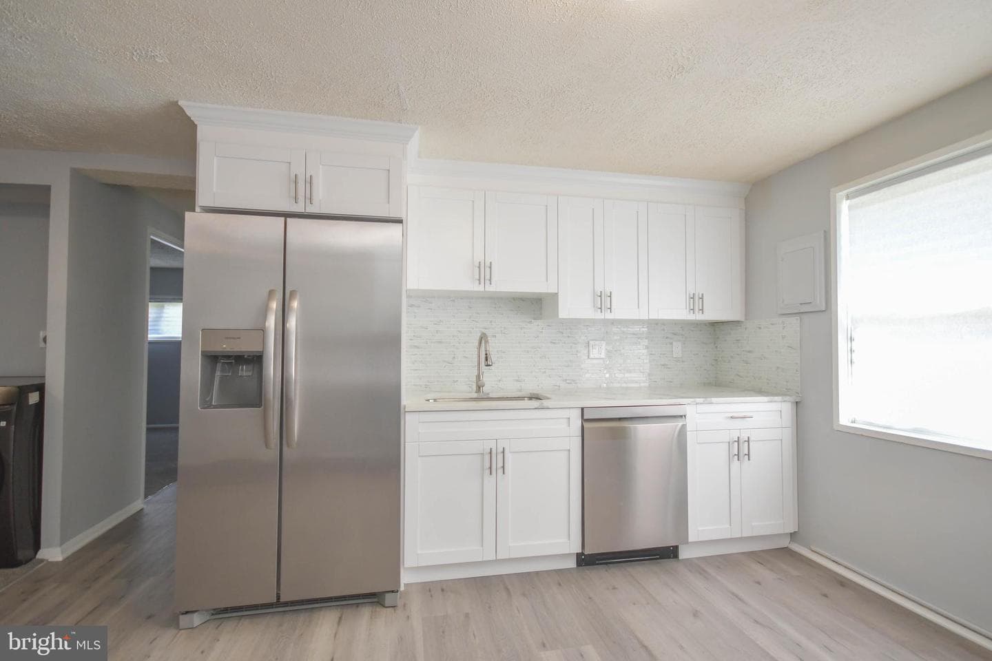 332 Suter Road photo 9