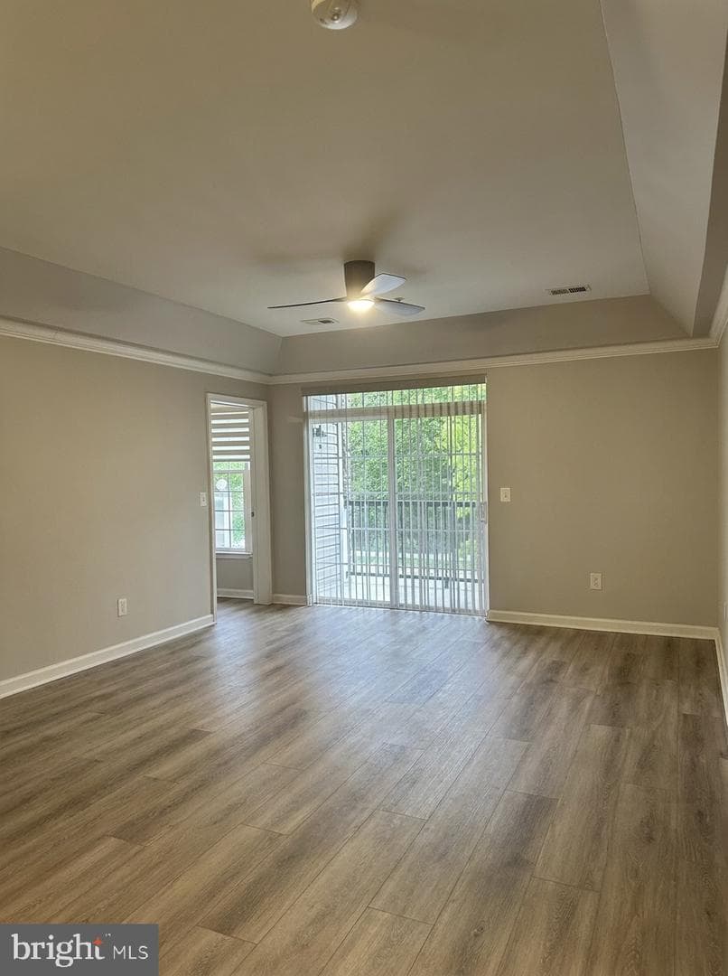 7201 Travertine Drive #201 photo 32
