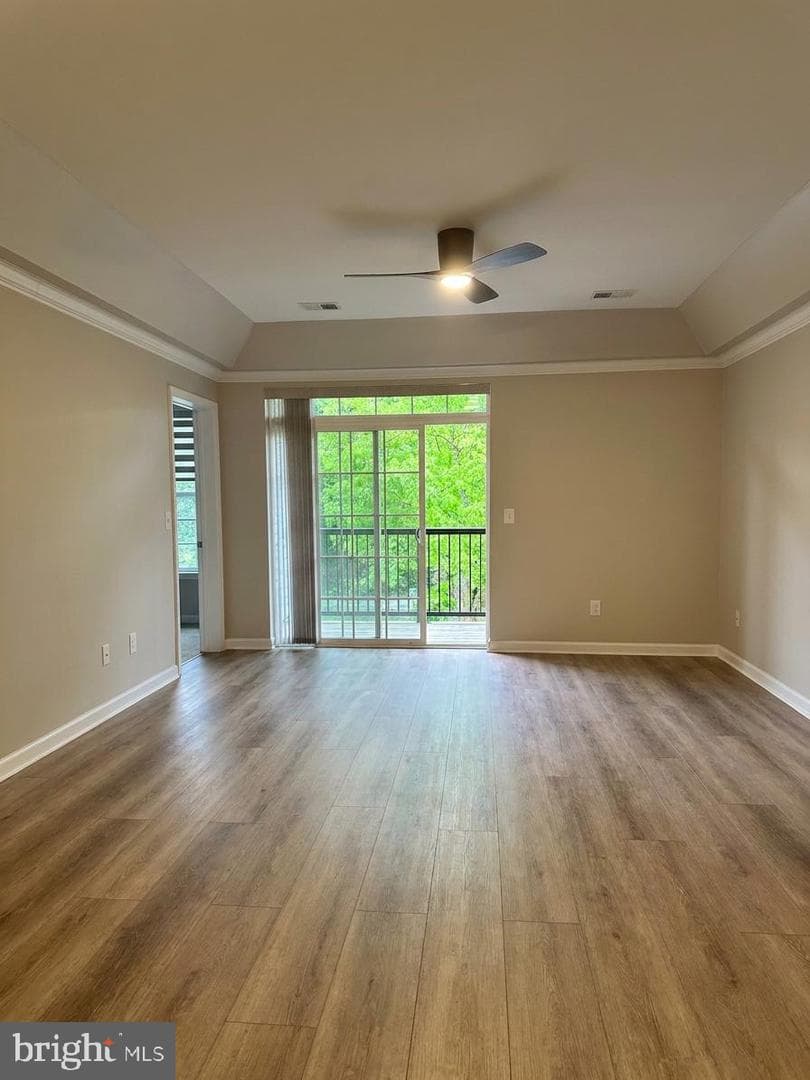 7201 Travertine Drive #201 photo 33
