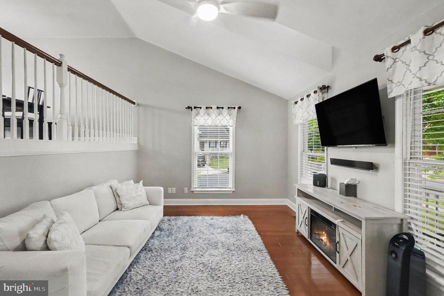 3727 Seneca Garden photo 8