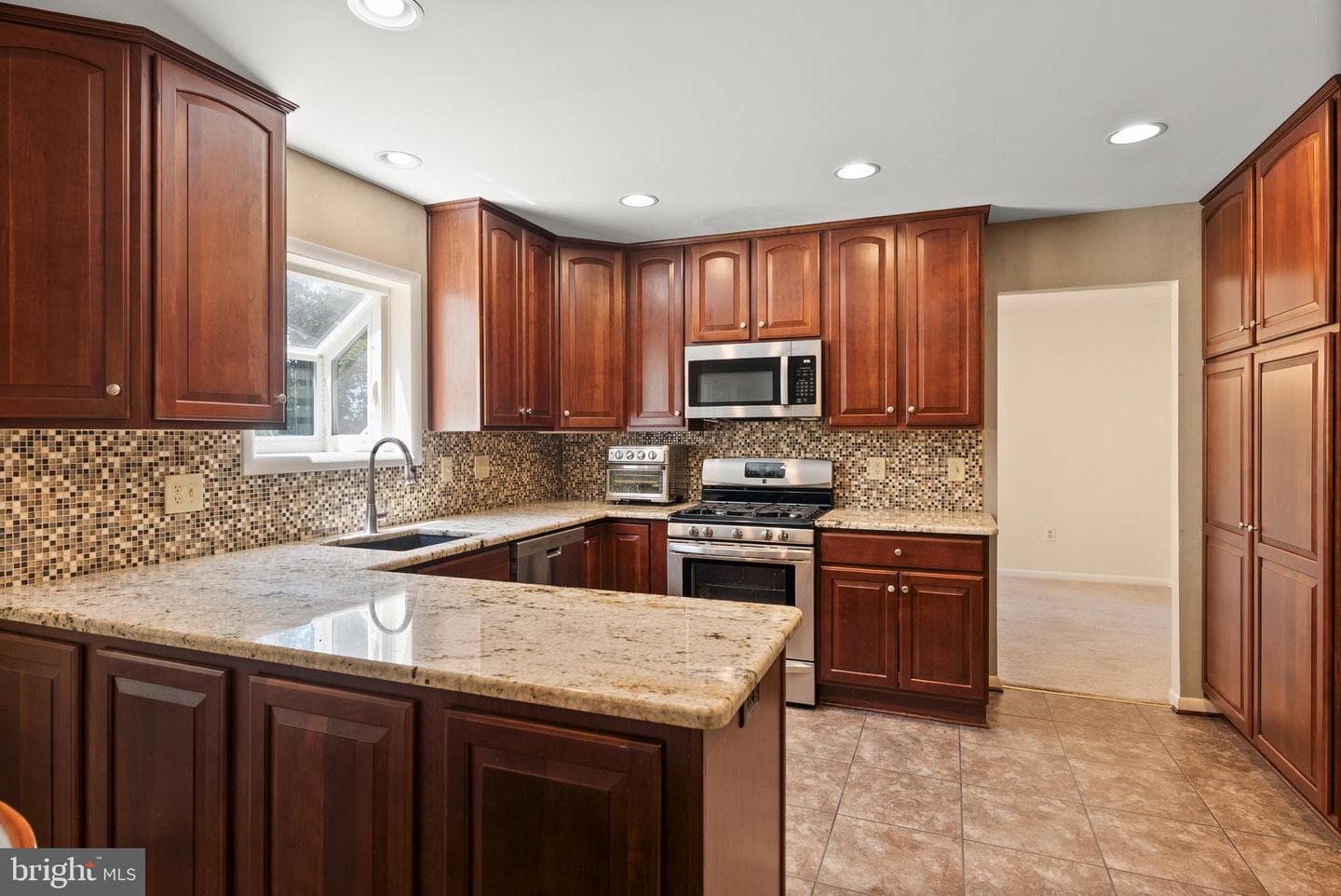 3913 Esgarth Way photo 5