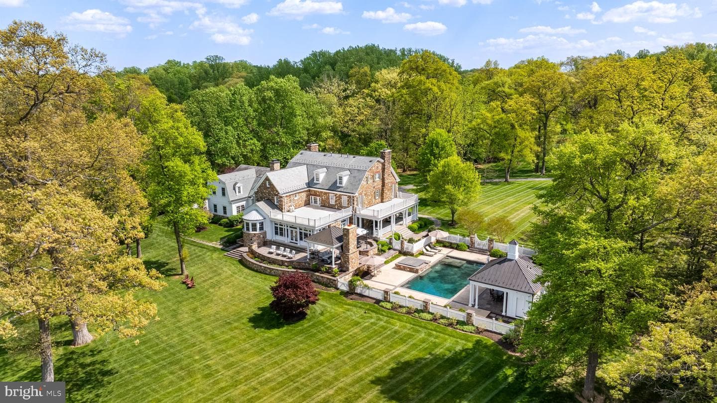 2734 Caves Road, Owings Mills