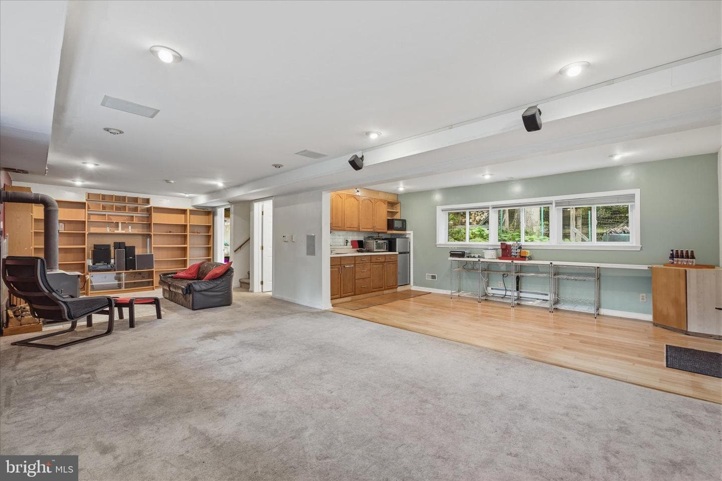 10913 Summit Avenue photo 23