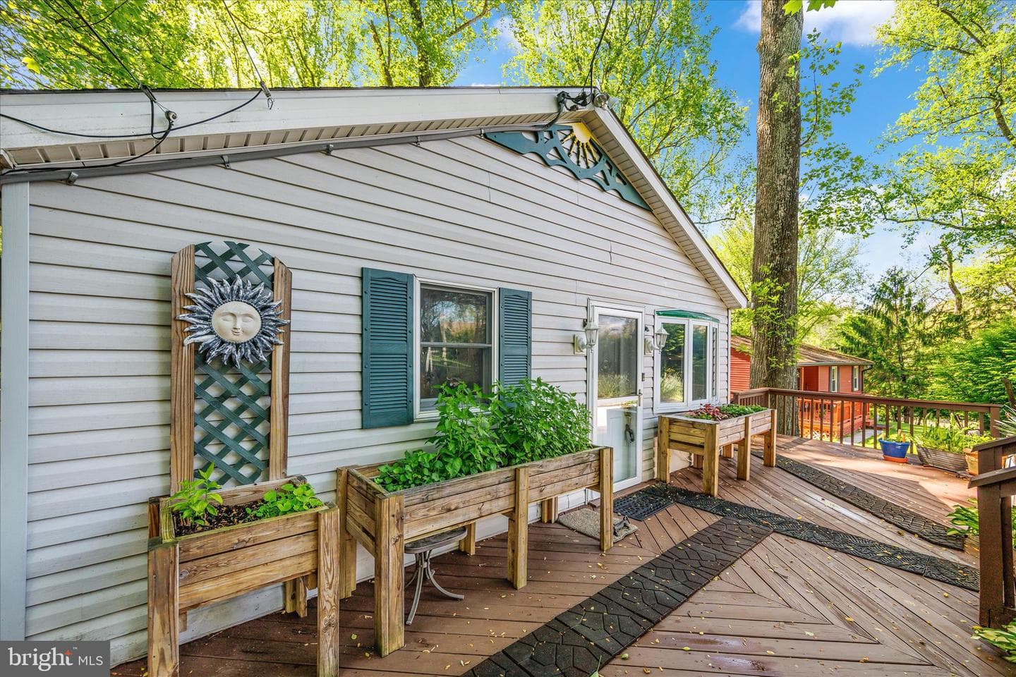 10913 Summit Avenue photo 4