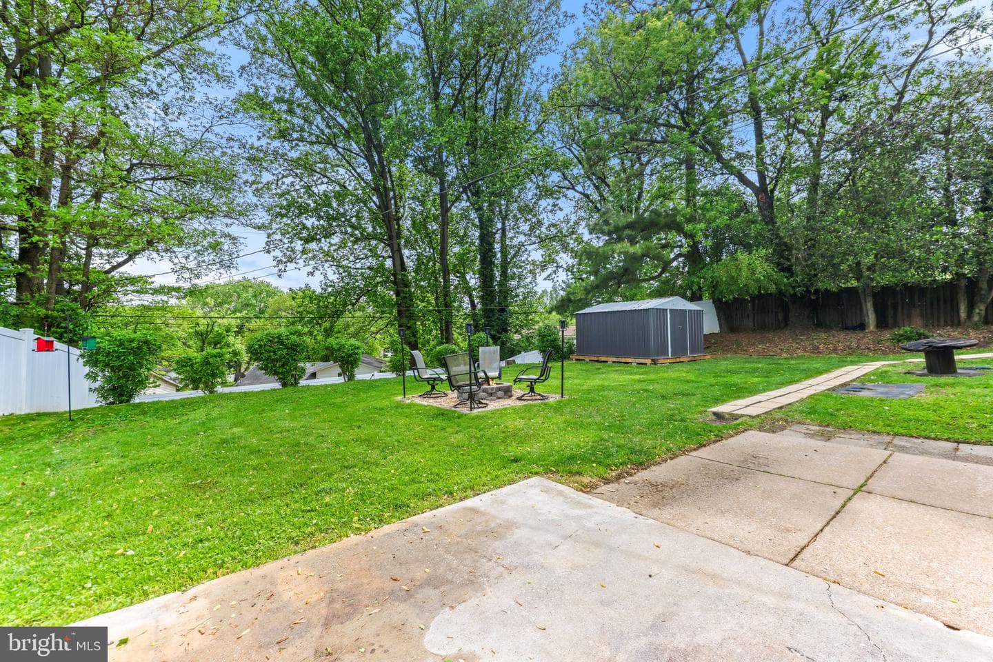 8227 Brattle Road photo 32