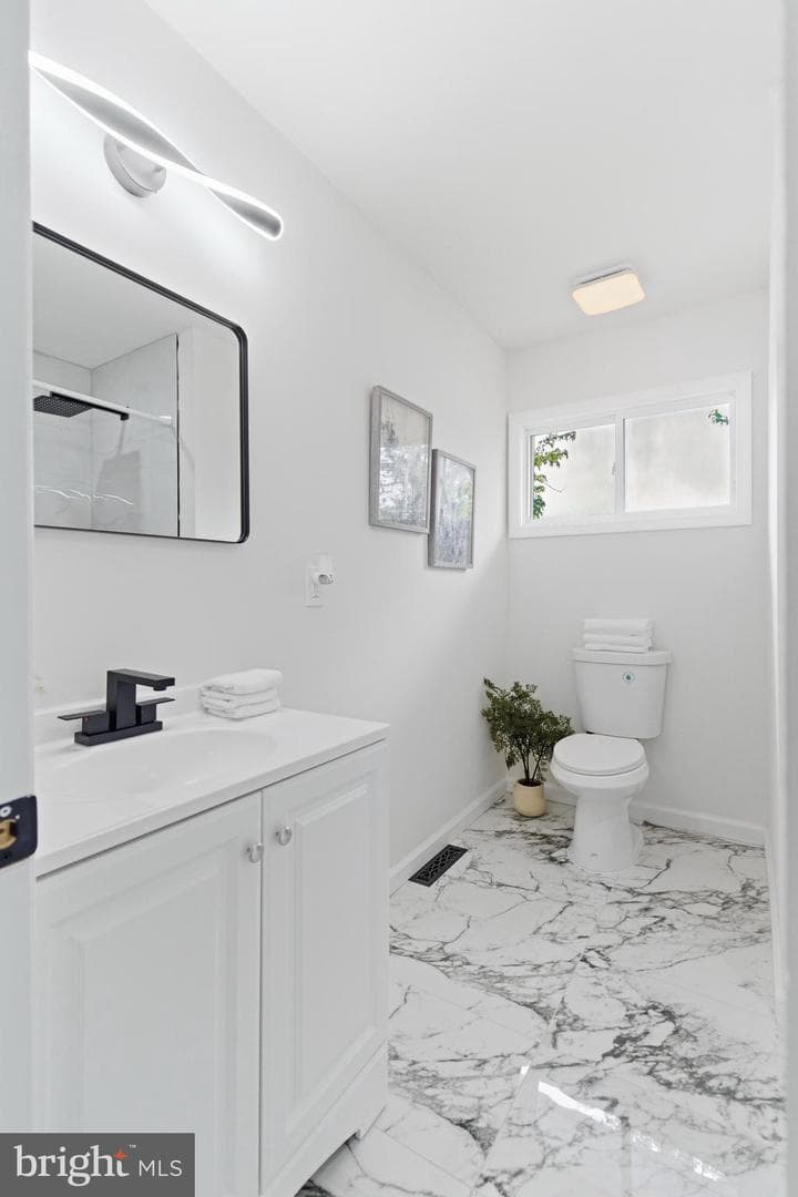 100 Cedarmere Road photo 18