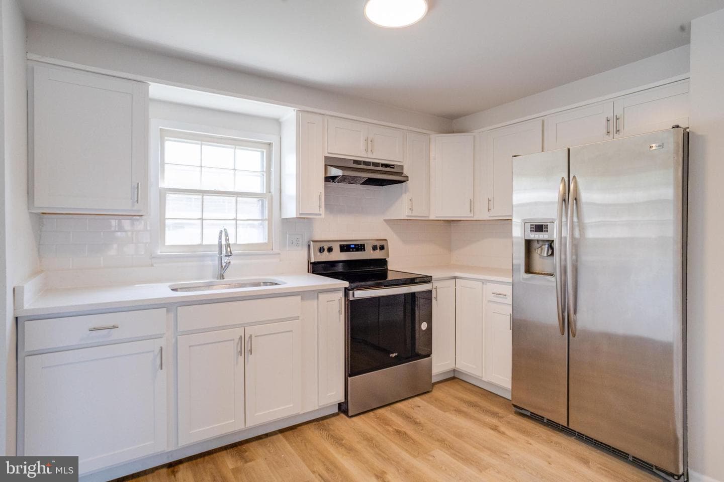 5611 Chelwynd Road photo 10
