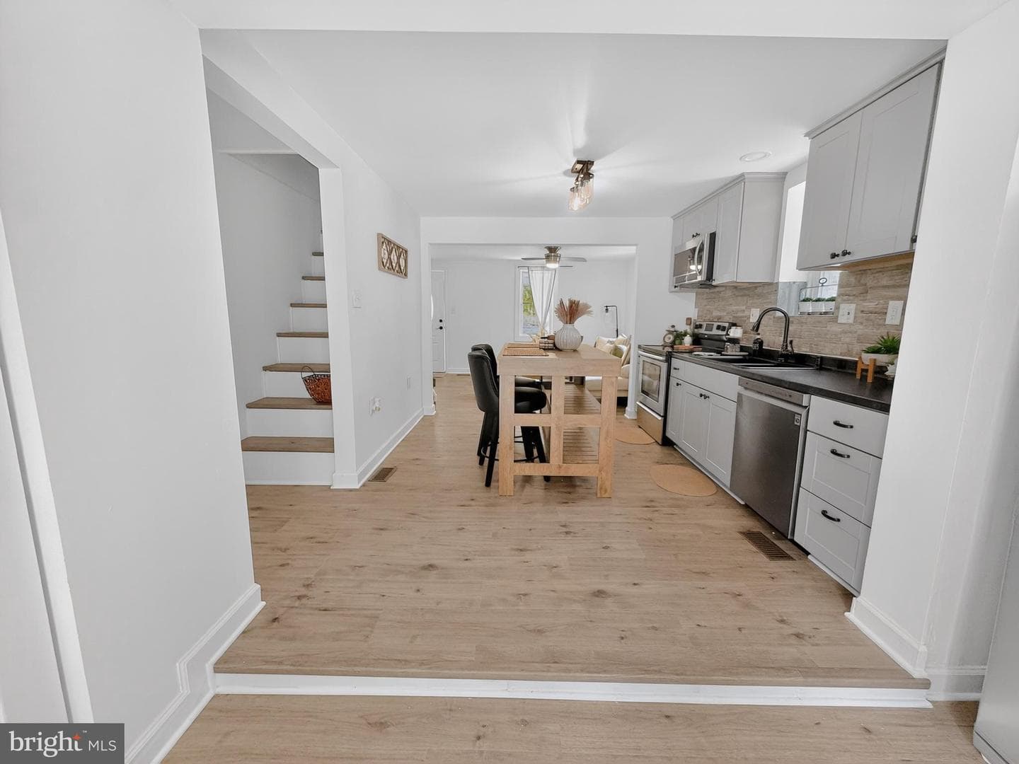 9955 Belair Road photo 26