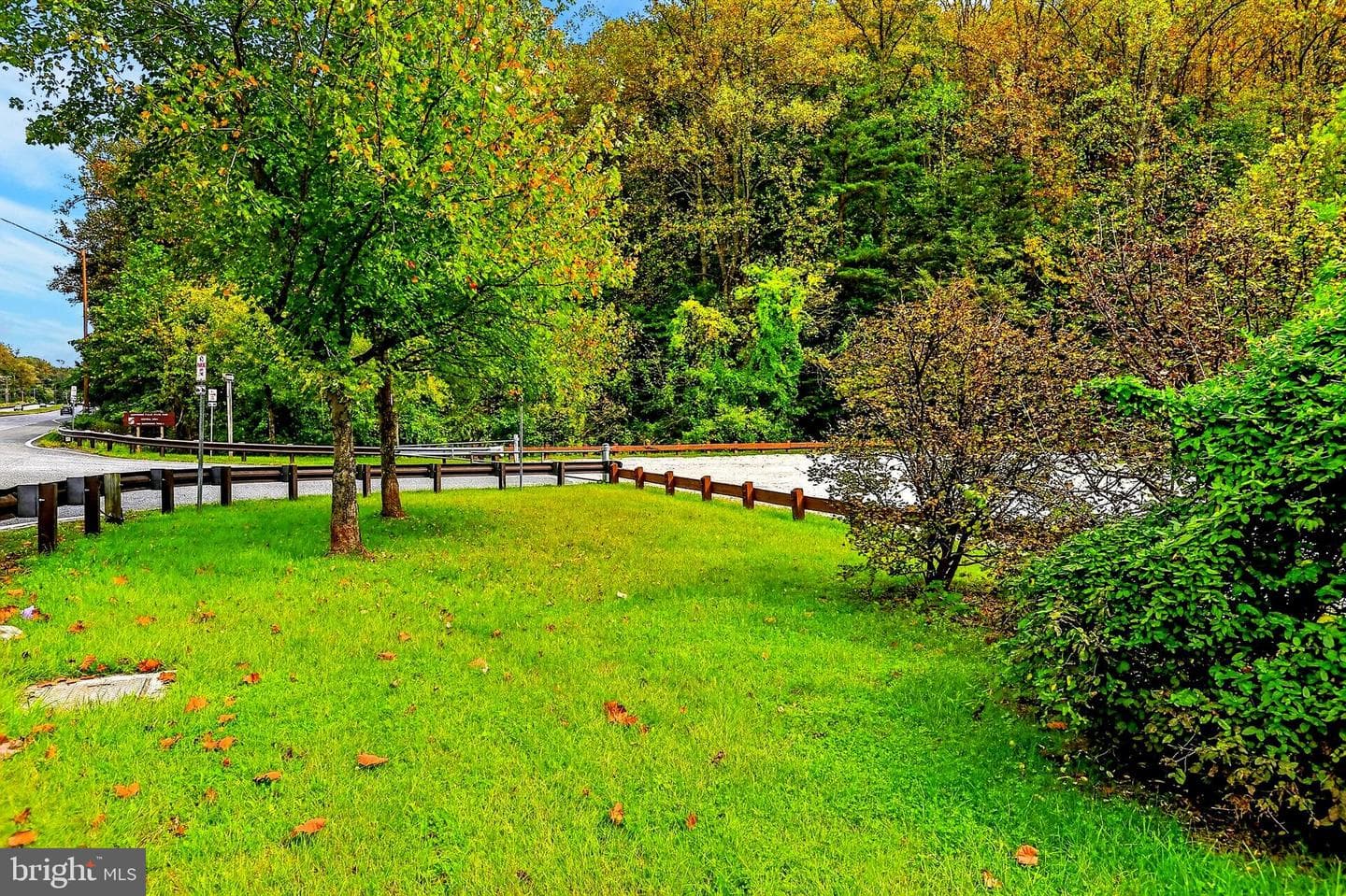 9955 Belair Road photo 32