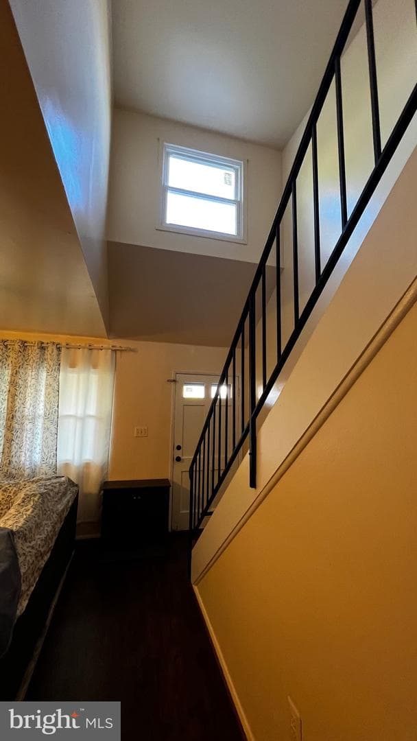 2024 Kennicott Road photo 17